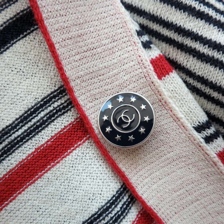 CHANEL PARIS striped cardigan knit sweater In Excellent Condition In Newport Beach, CA