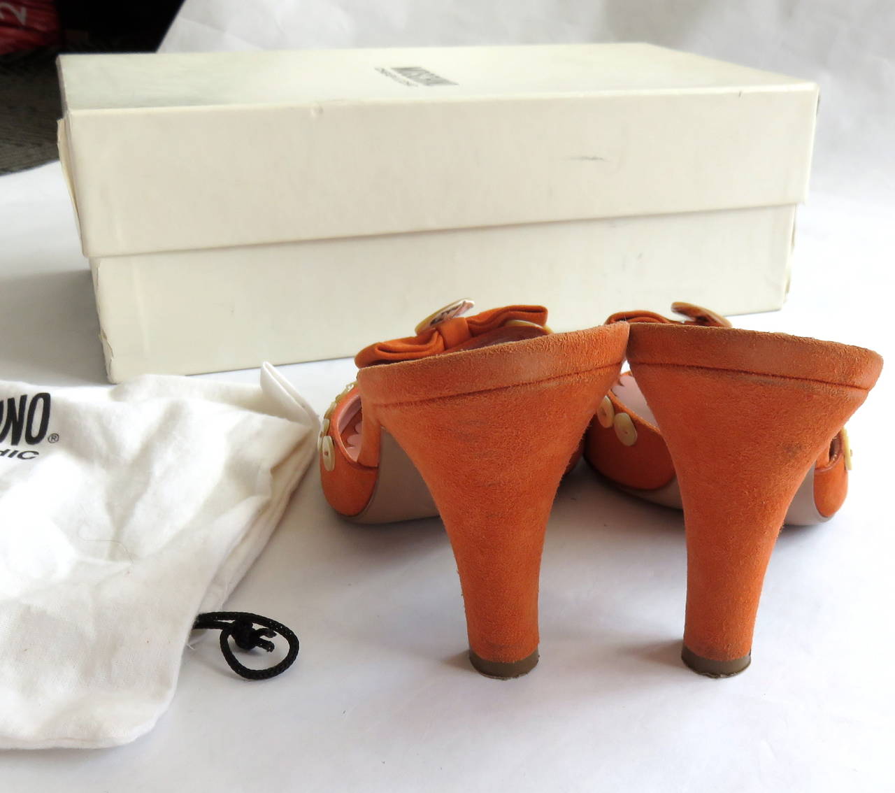1990's MOSCHINO Button detail suede heels shoes For Sale 2