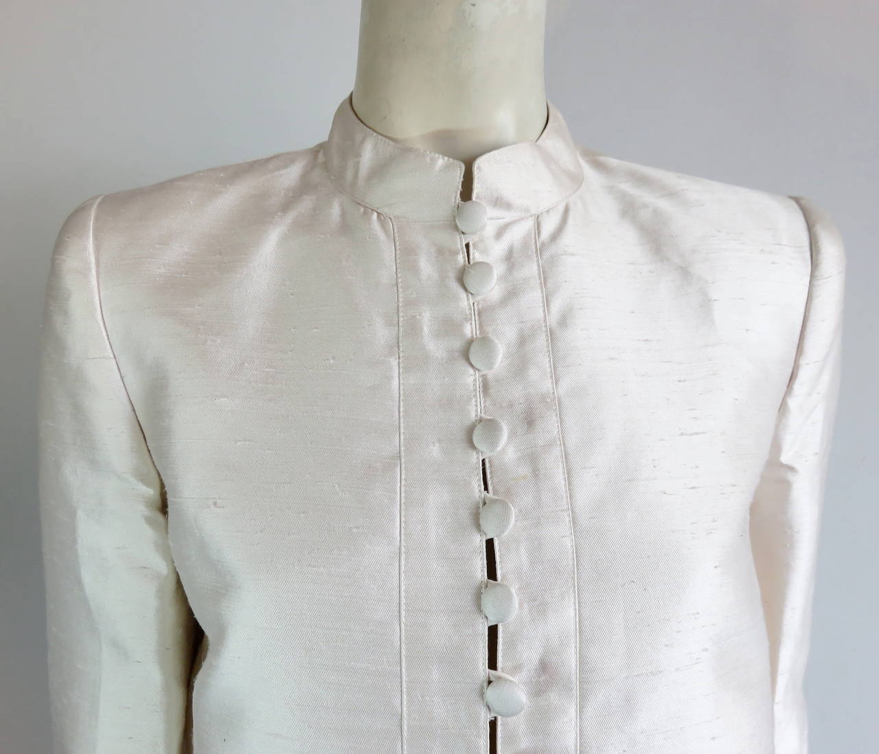 1980's OSCAR DE LA RENTA Silk Shantung Nehru-style jacket For Sale 3