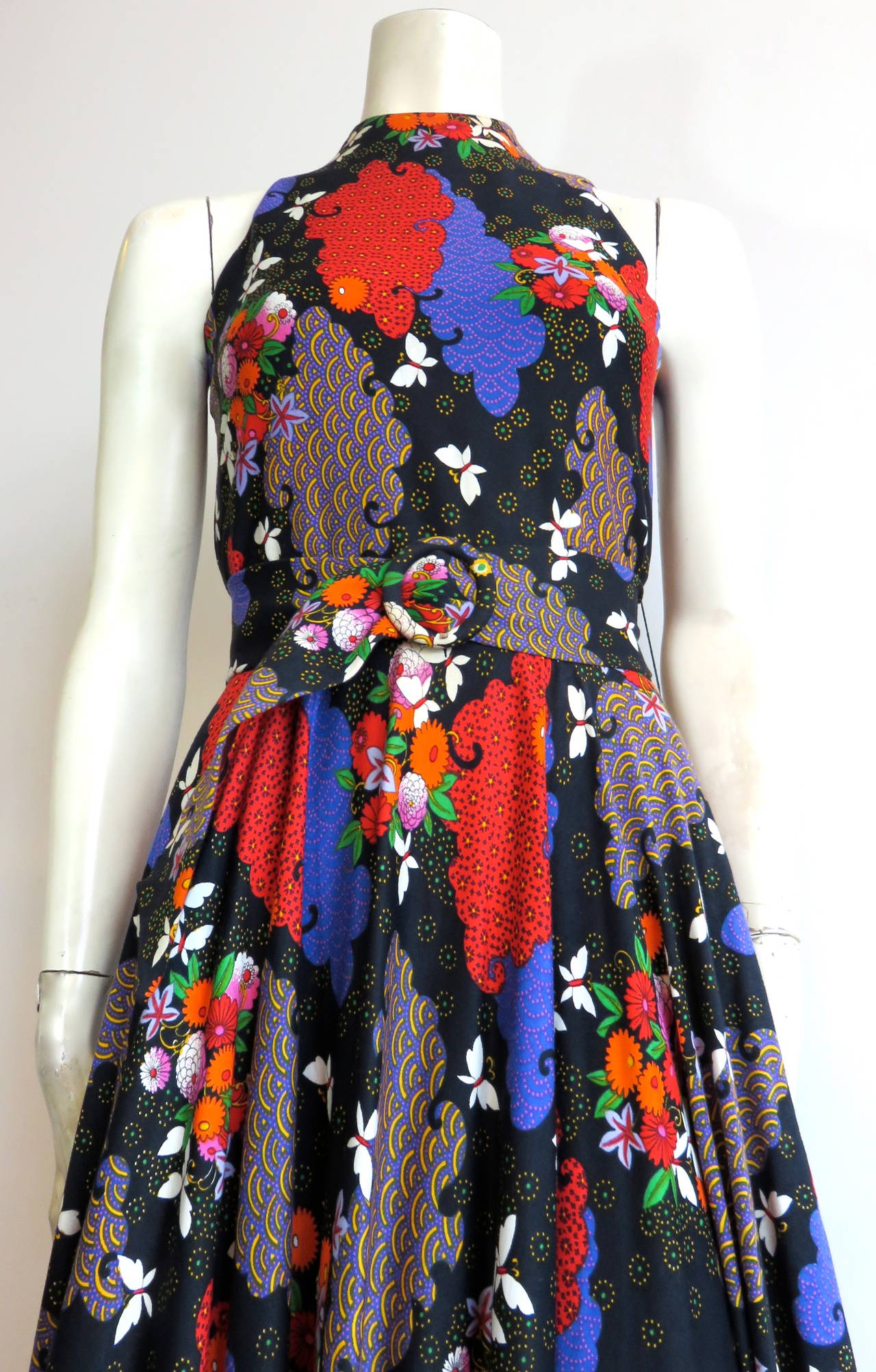 Black 1970's GEOFFREY BEENE BOUTIQUE Floral print dress & belt For Sale