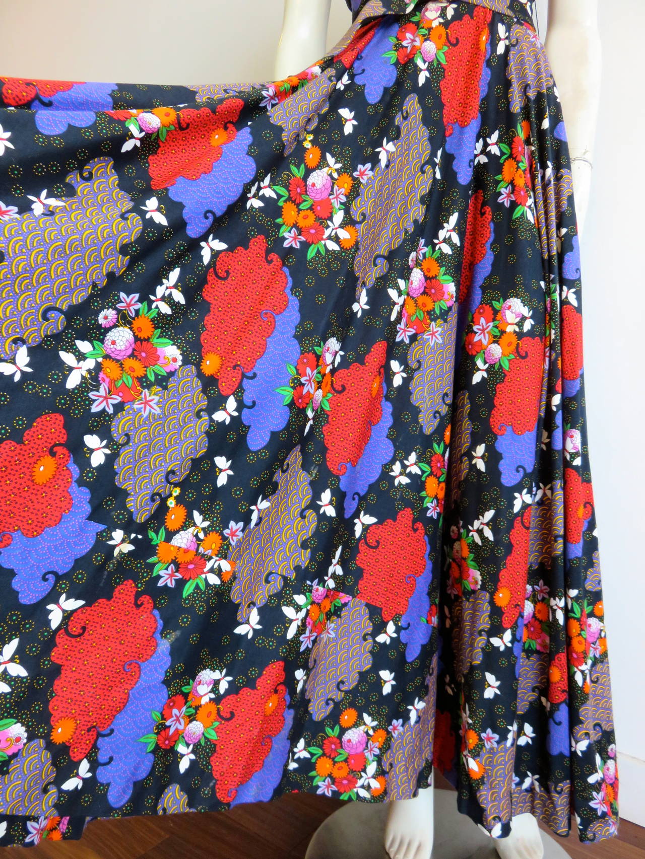 1970's GEOFFREY BEENE BOUTIQUE Floral print dress & belt For Sale 4