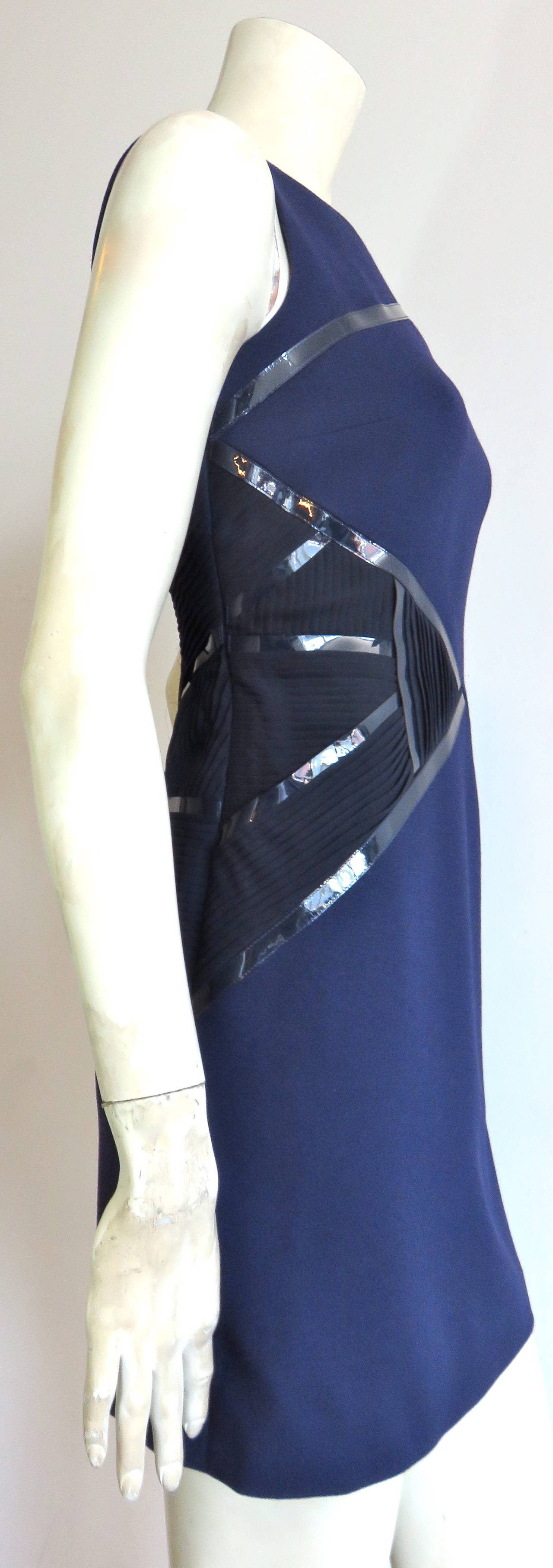 2010 VERSACE Ultramarine cut-out detail cocktail dress For Sale 4