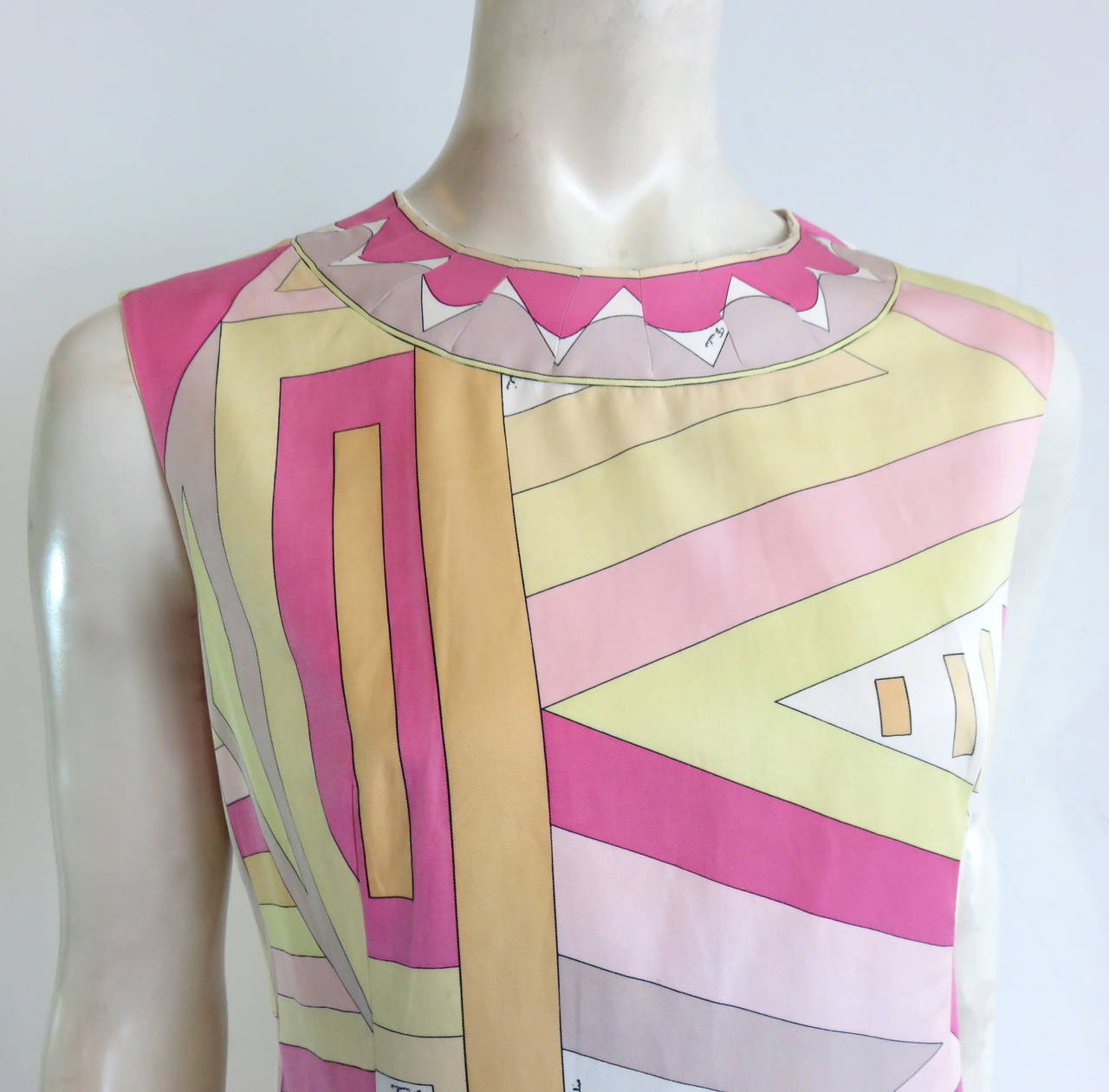 Women's 1960's EMILIO PUCCI Pastel geometric printed dress For Sale