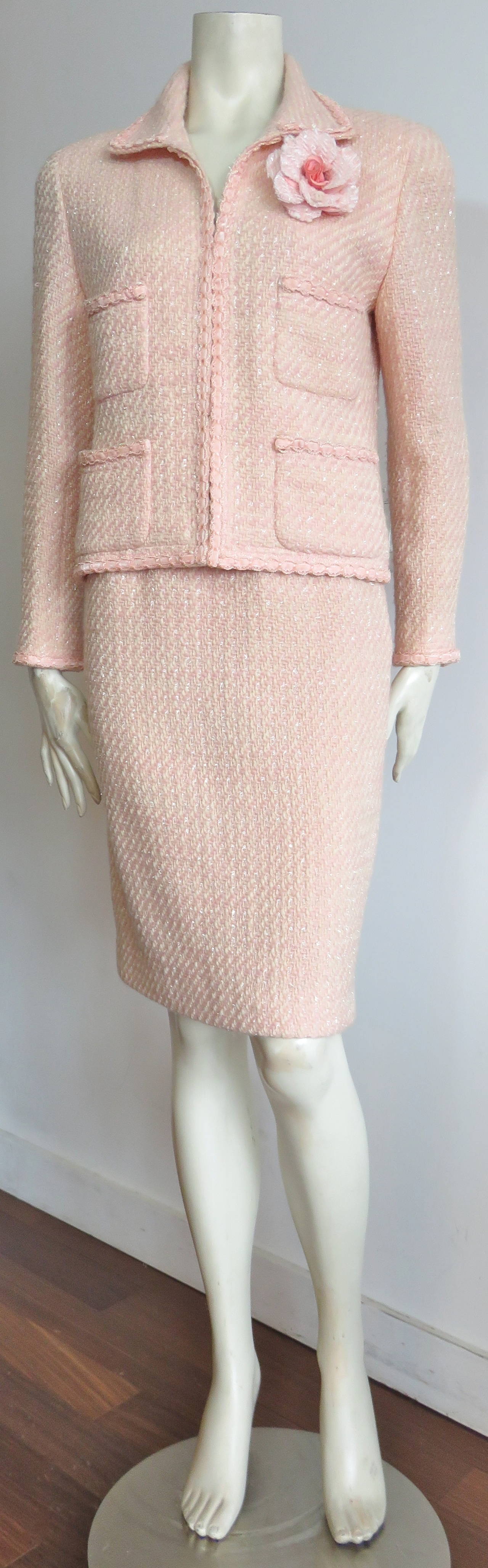 CHANEL PARIS Pink & ivory tweed 2pc. skirt suit 3
