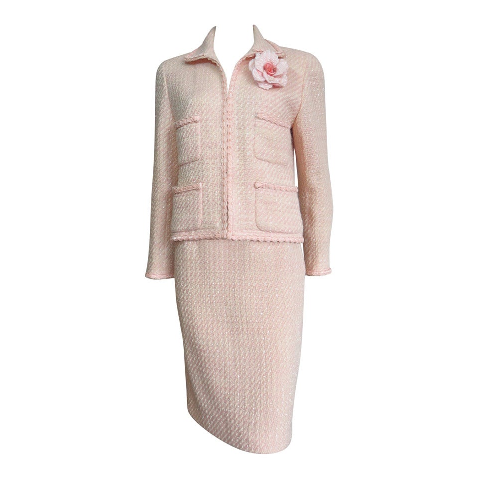 CHANEL PARIS Pink & ivory tweed 2pc. skirt suit