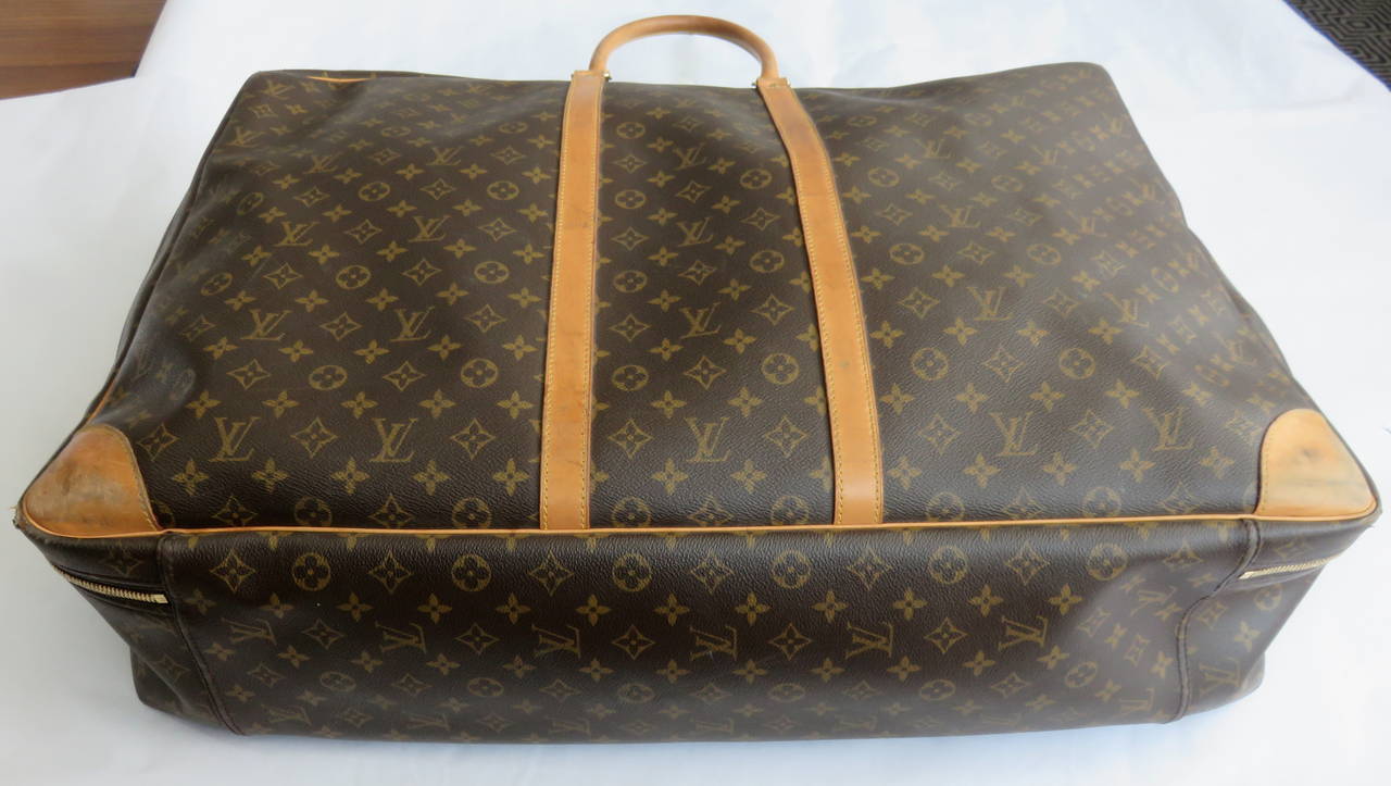 Women's or Men's LOUIS VUITTON Monogram Sirius 70 Large travel luggage