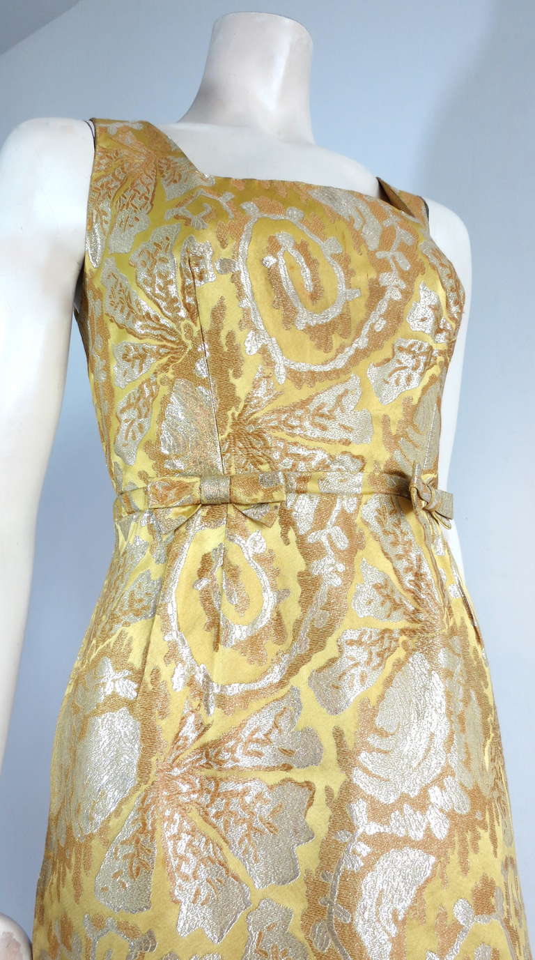 1960's Luxurious silk brocade cocktail dress In Good Condition For Sale In Newport Beach, CA