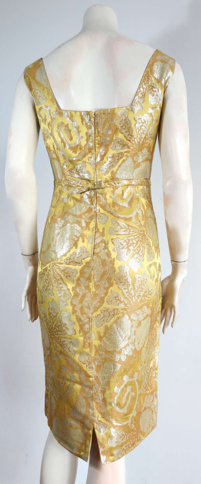 1960's Luxurious silk brocade cocktail dress For Sale 2
