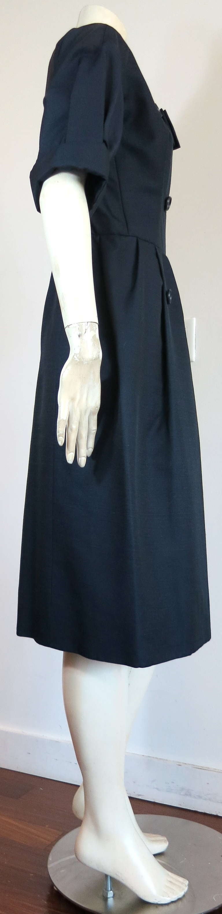 Late 1950's CHRISTIAN DIOR NY Silk day dress In Excellent Condition For Sale In Newport Beach, CA