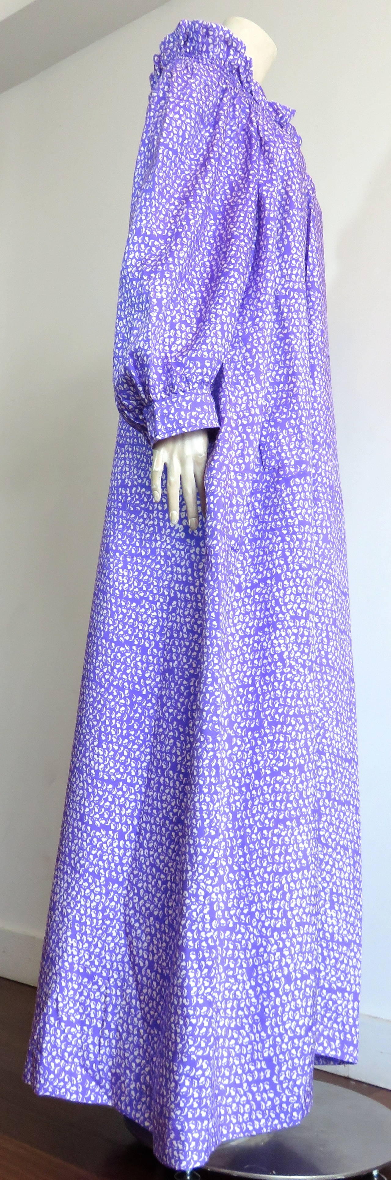 1970's GIVENCHY Haute Couture silk dress For Sale 4