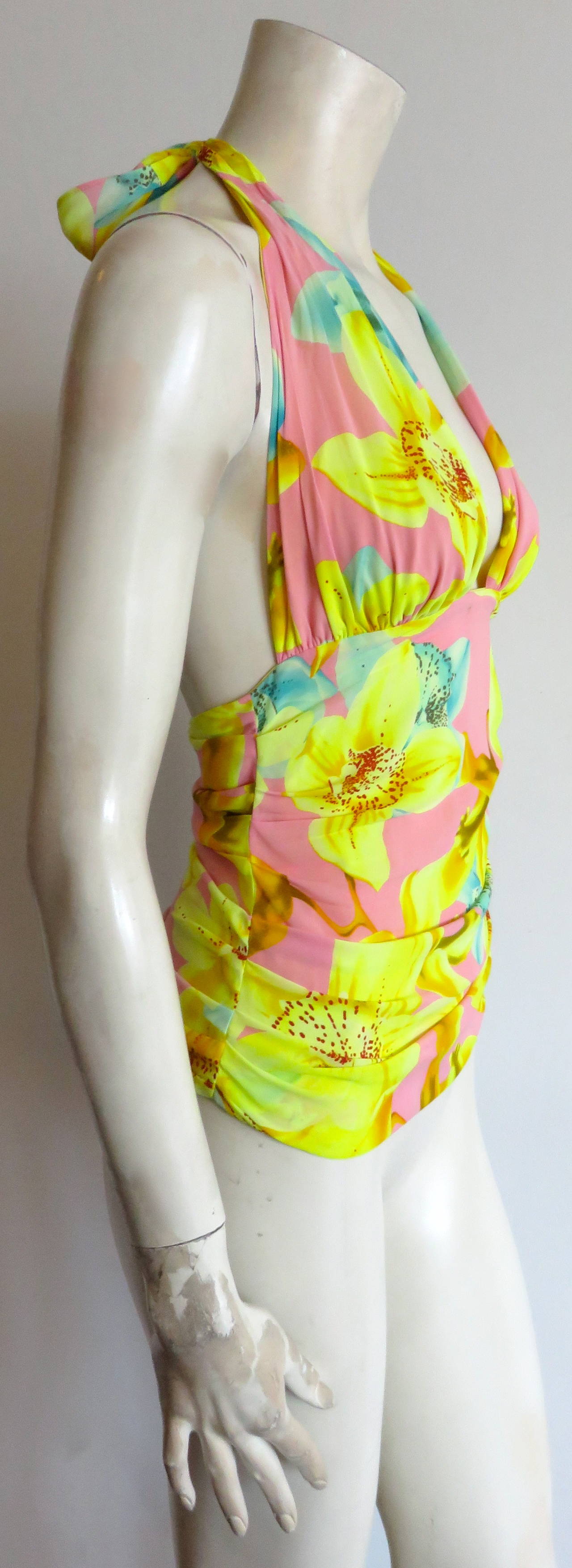 VERSACE Tropical orchid printed silk halter top In Excellent Condition For Sale In Newport Beach, CA