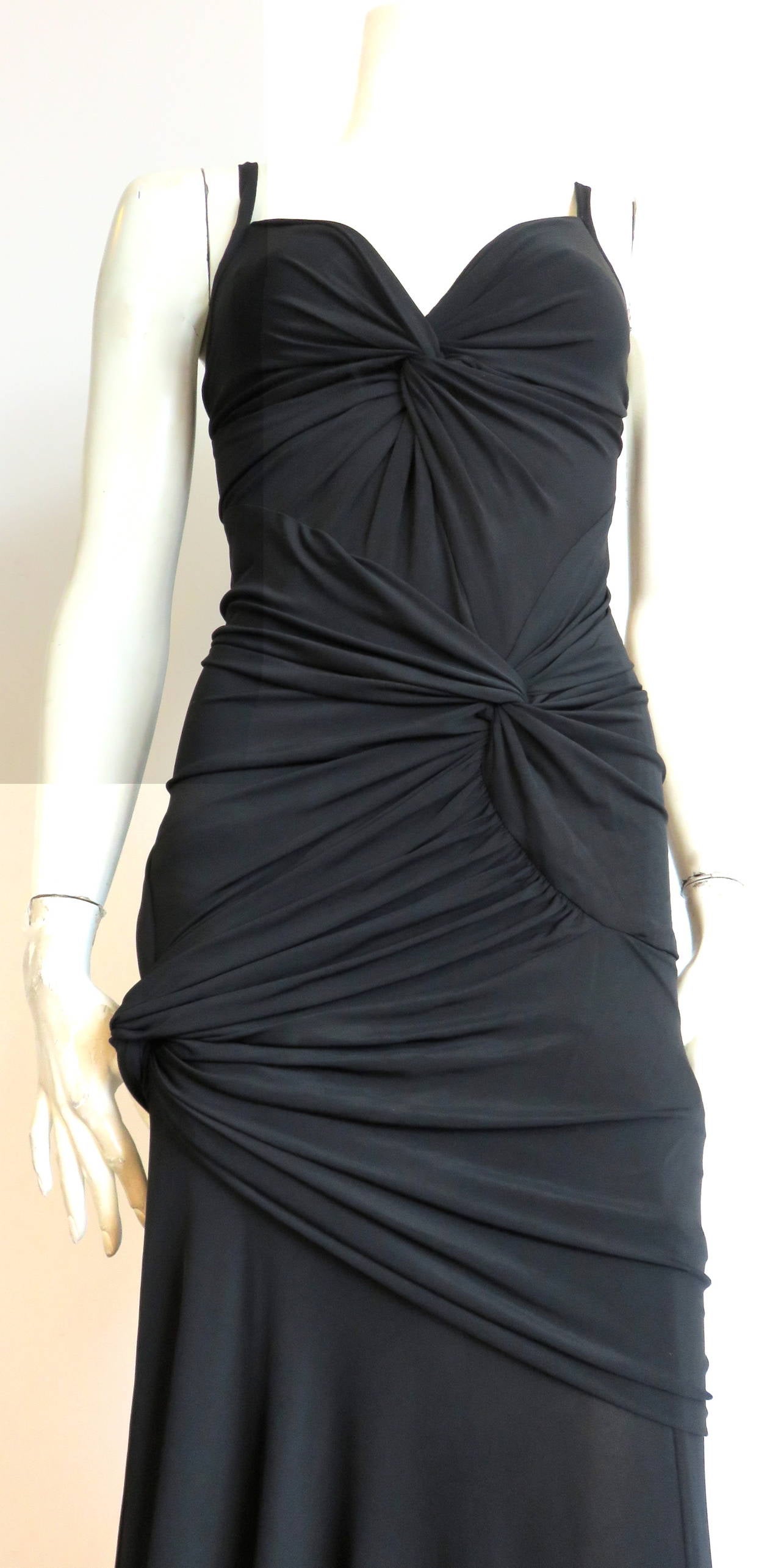 2005 DONNA KARAN COLLECTION Triple-twist draped evening dress For Sale 1