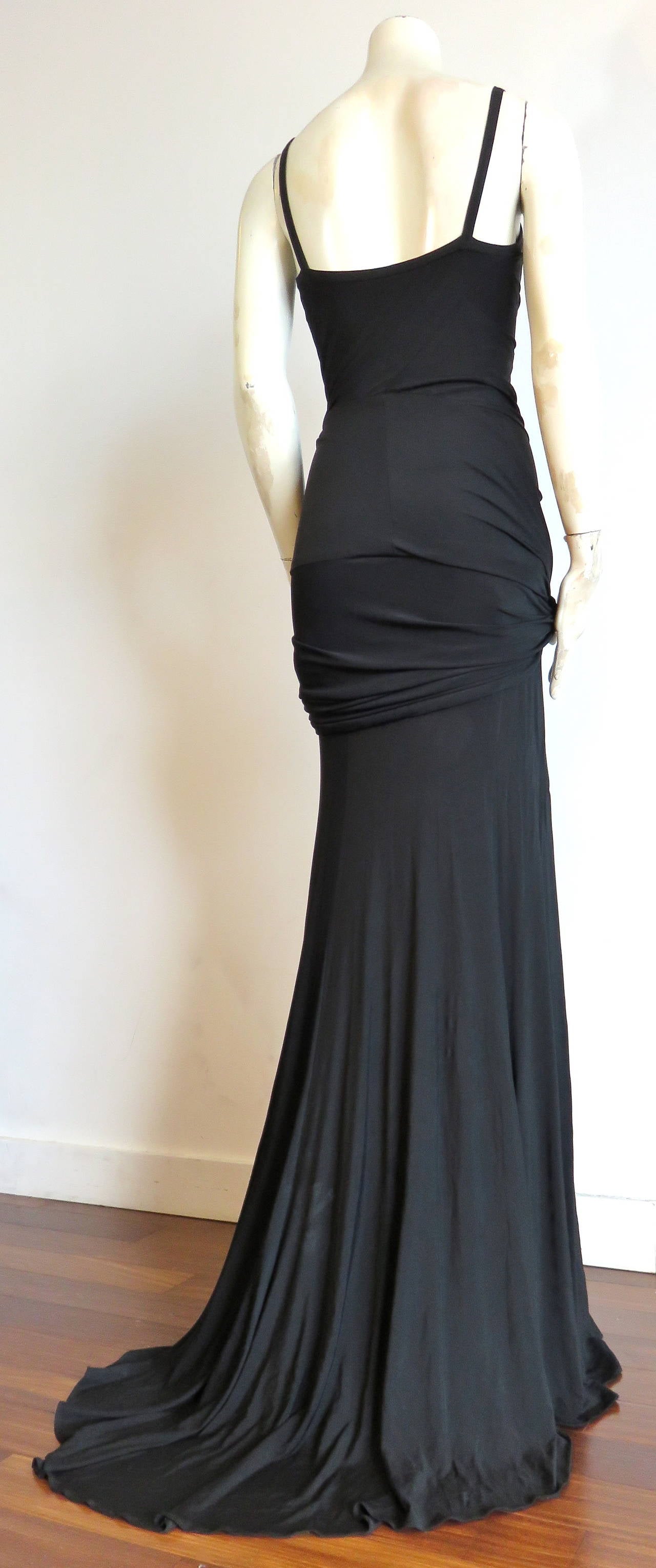 2005 DONNA KARAN COLLECTION Triple-twist draped evening dress For Sale ...