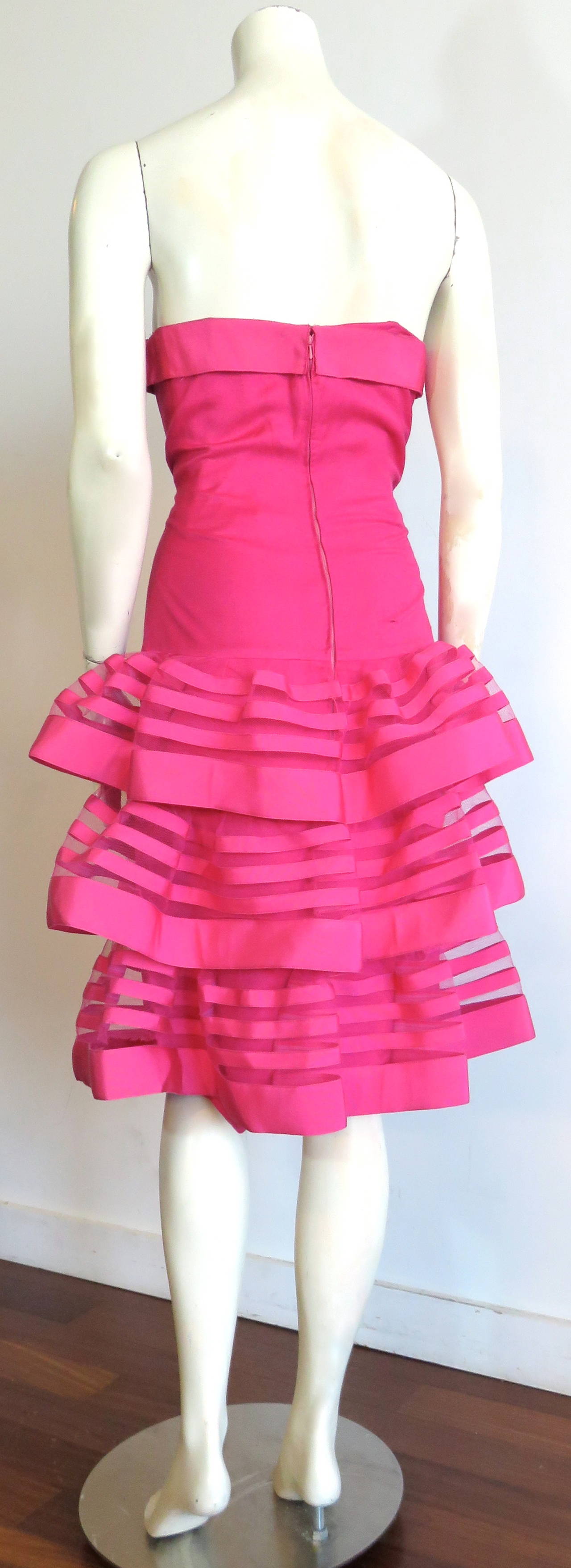 1970's NINA RICCI PARIS Hot pink tiered party dress In Good Condition For Sale In Newport Beach, CA