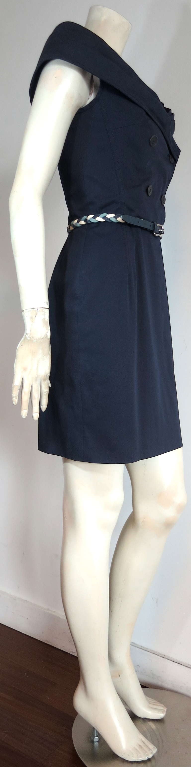 CHRISTIAN DIOR Portrait collar day dress & leather belt In Excellent Condition For Sale In Newport Beach, CA
