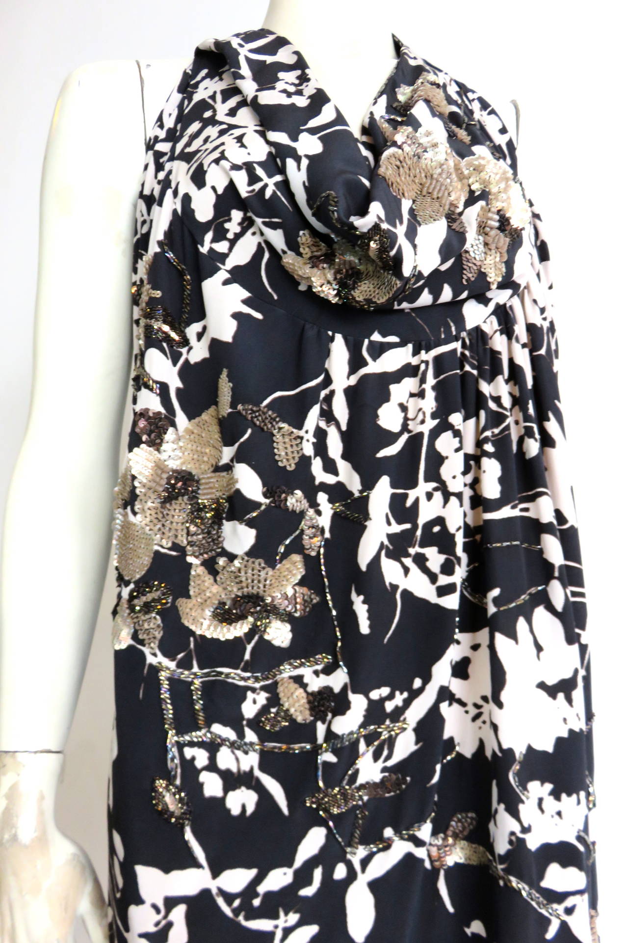 DRIES VAN NOTEN Embellished silk floral print dress - unworn In New Condition In Newport Beach, CA