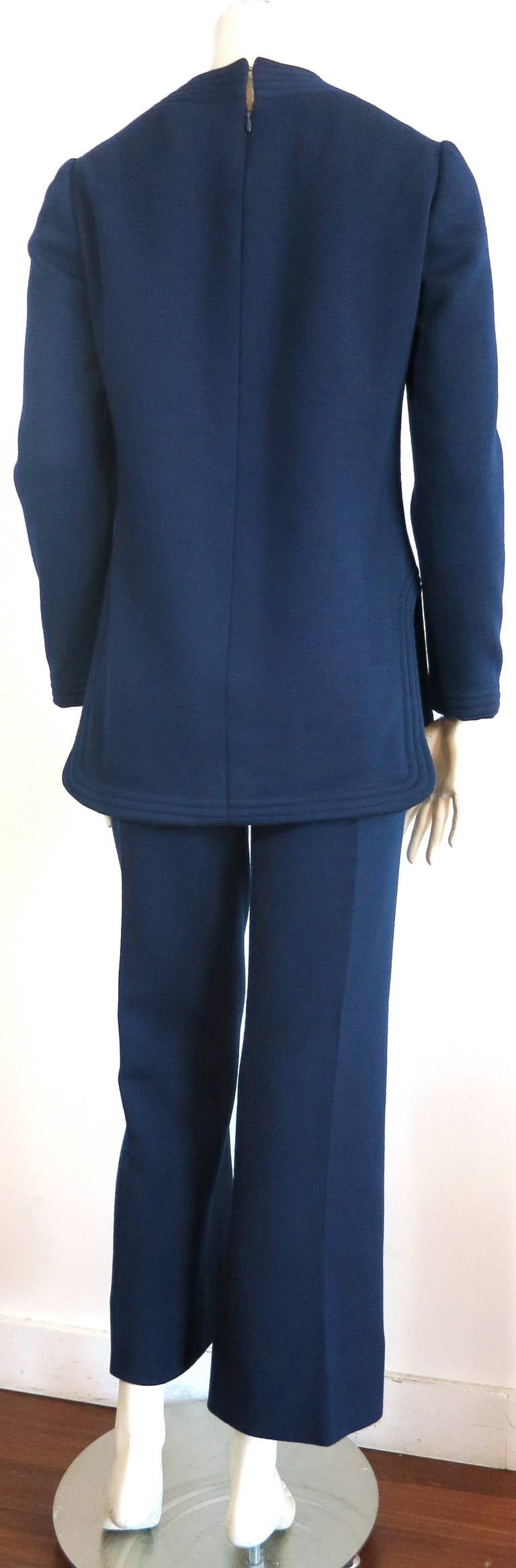 1960s PIERRE CARDIN 'Space Age' 2pc. tunic & pant set 3