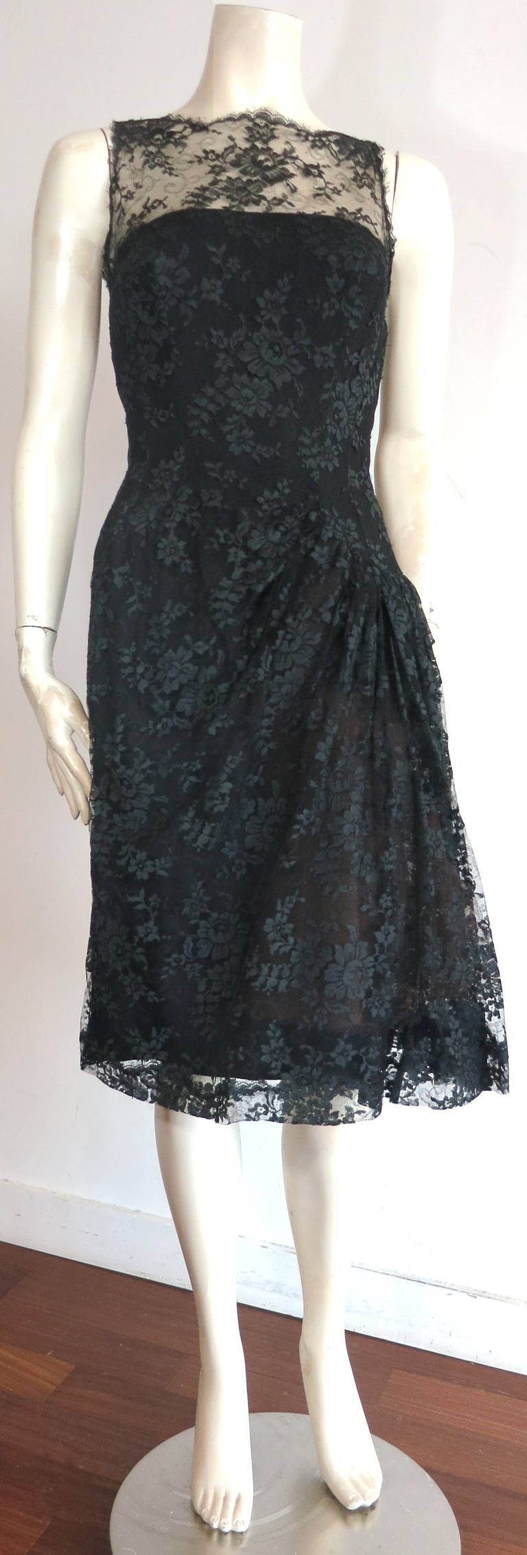 Women's Vintage LUIS ESTEVEZ Chantilly lace cocktail dress For Sale