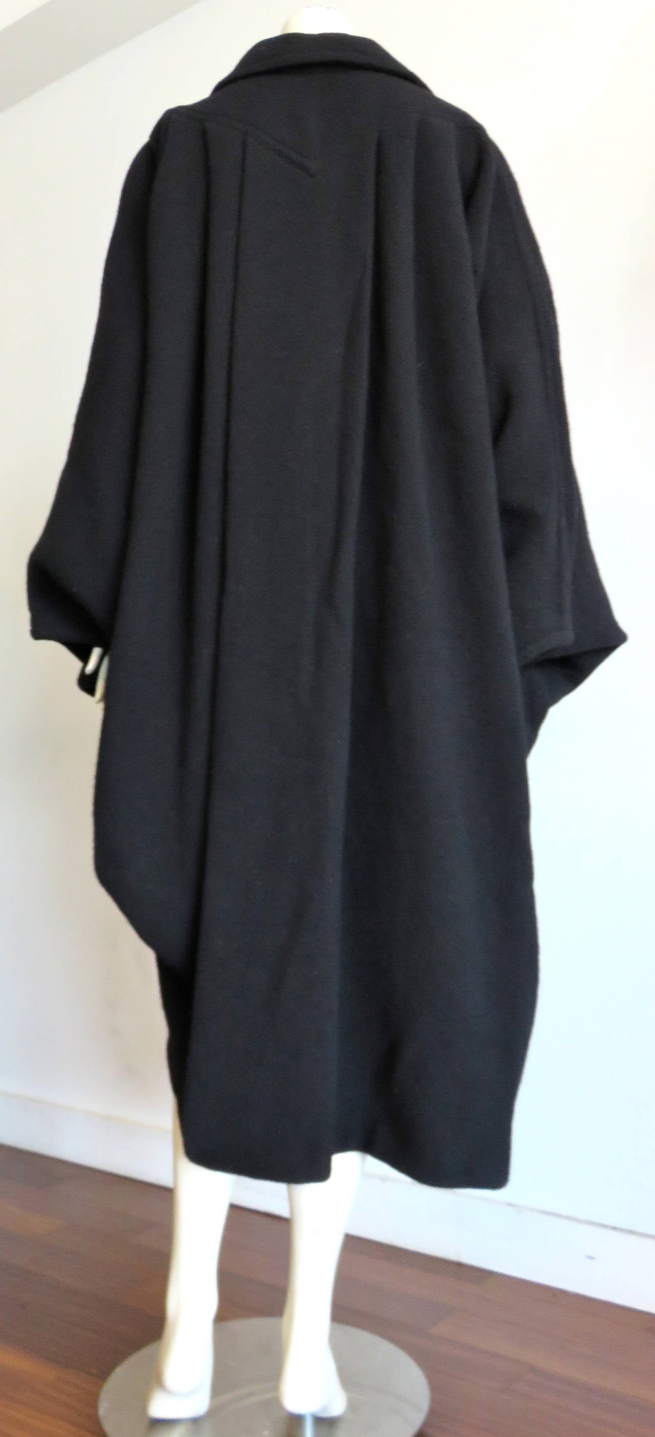 Women's 1976 ISSEY MIYAKE Oversized batwing cocoon coat For Sale