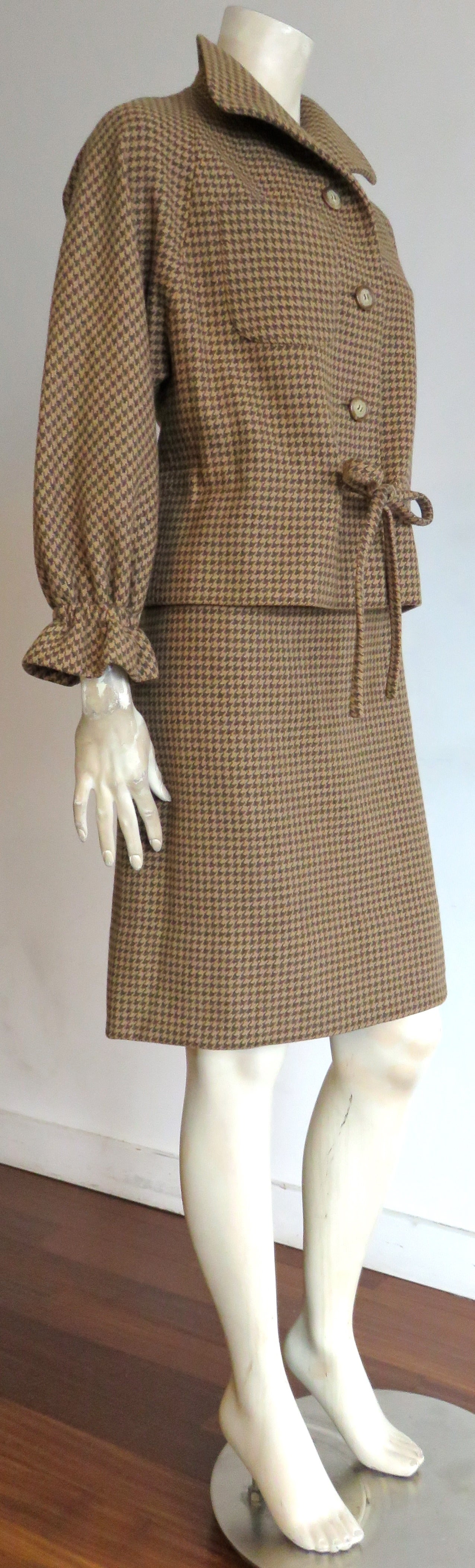 Brown 1960's PIERRE CARDIN PARIS Wool houndstooth skirt suit For Sale