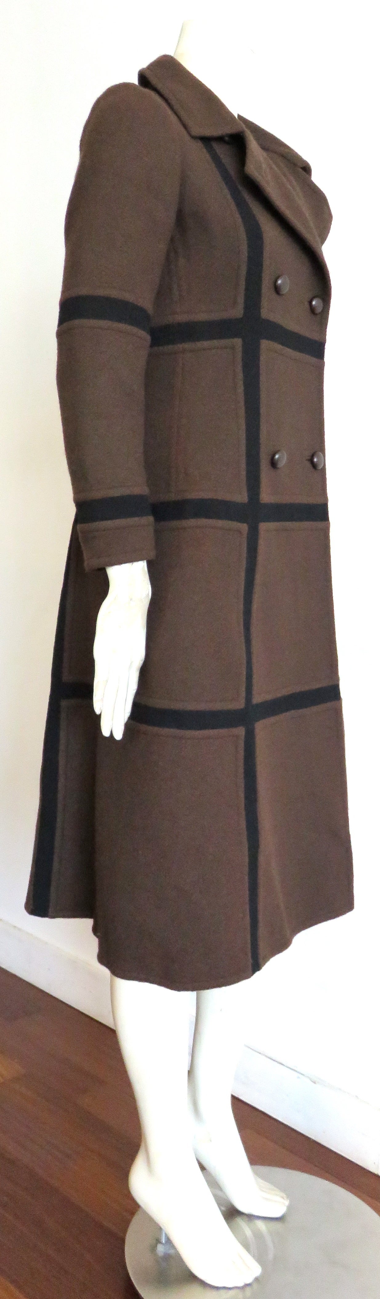 1970's GIVENCHY Haute Couture Wool paneled coat In Excellent Condition For Sale In Newport Beach, CA