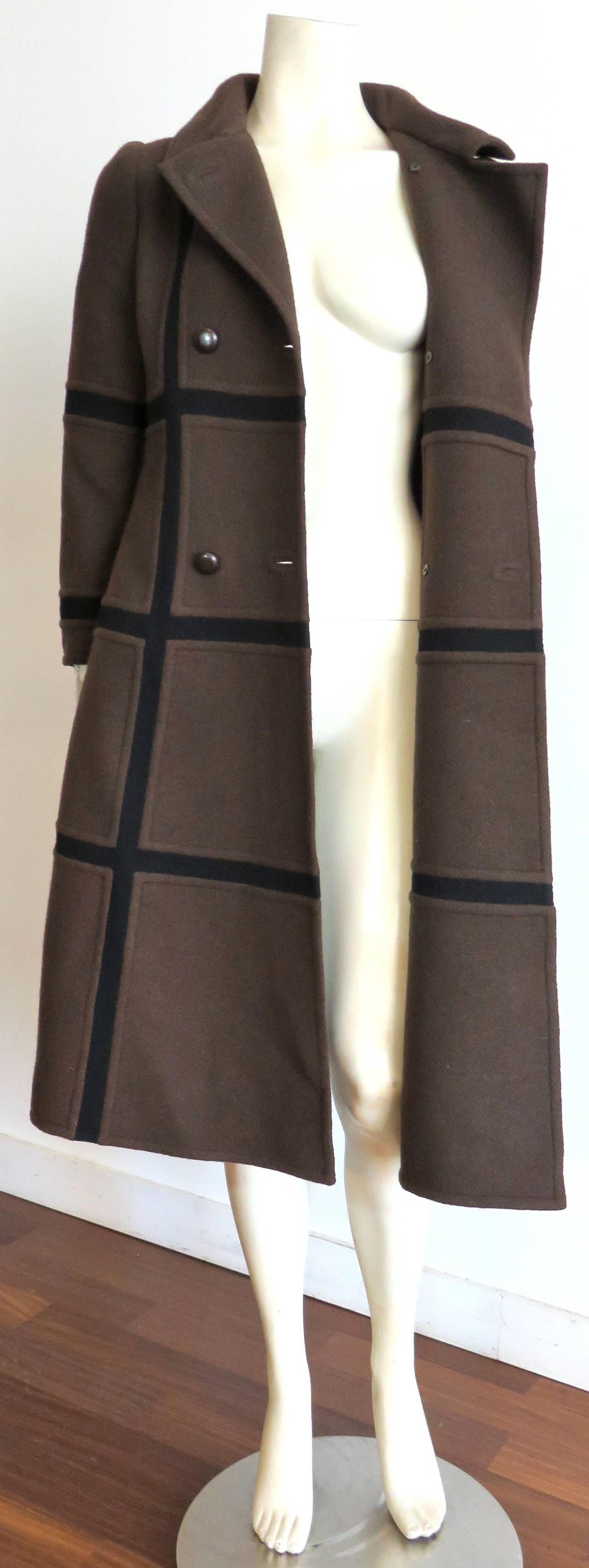 1970's GIVENCHY Haute Couture Wool paneled coat For Sale 1
