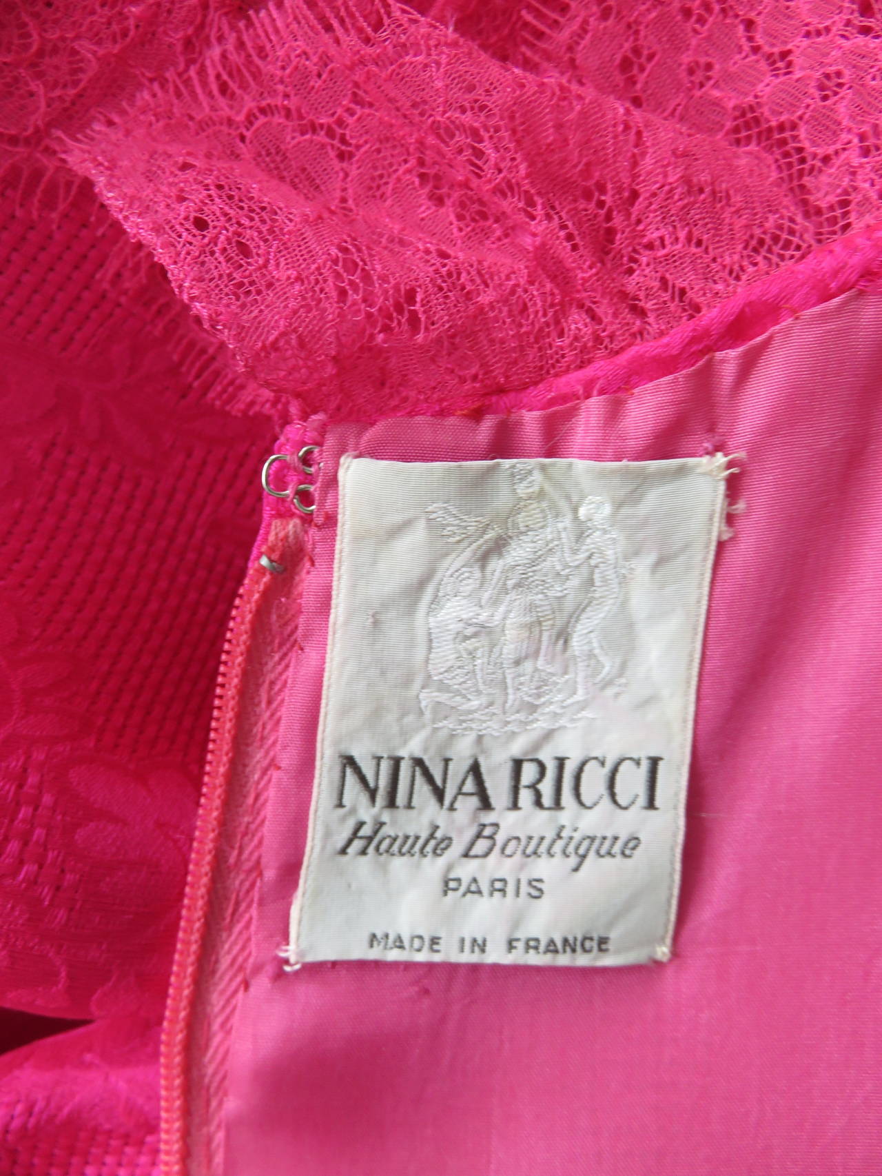 1970's NINA RICCI PARIS Haute pink silk evening gown For Sale 4