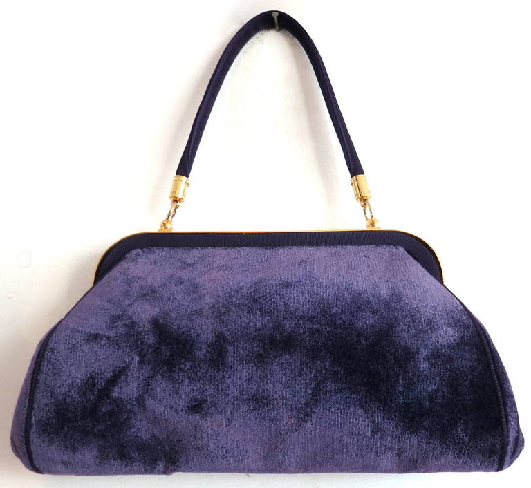 Vintage ROBERTA DI CAMERINO Purple velvet purse 1