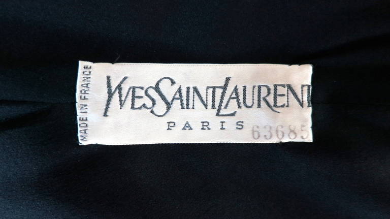 Vintage YVES SAINT LAURENT COUTURE Asymmetrical disk button dress For Sale 4