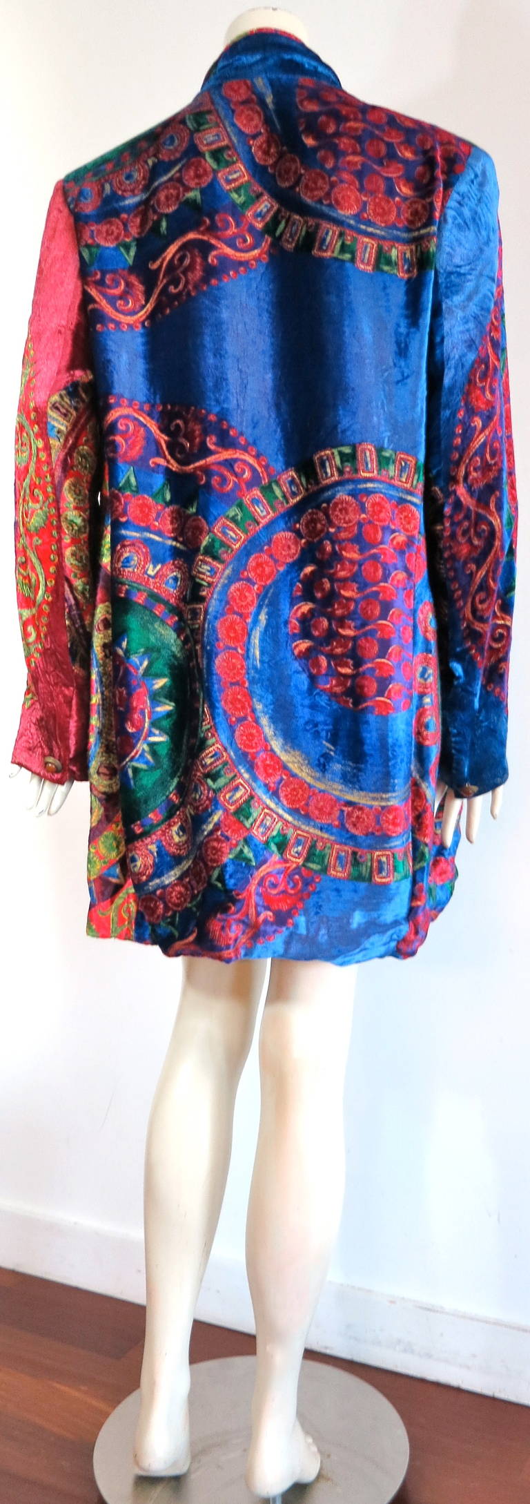 1980's GIANNI VERSACE Hand-painted silk velvet robe jacket at 1stDibs