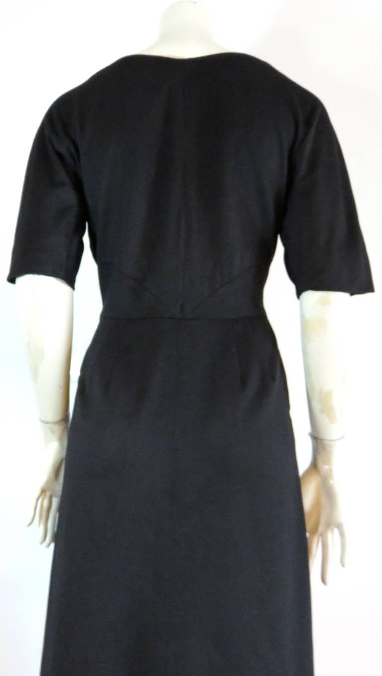 1950's HATTIE CARNEGIE Black wool cashmere dress For Sale 3