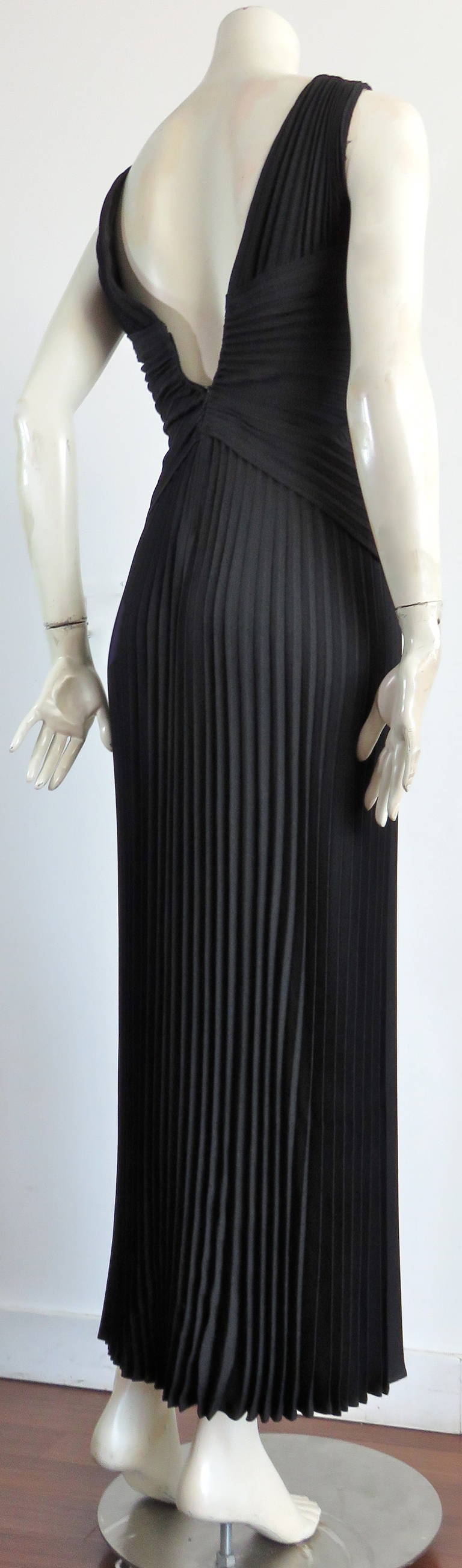 1980's LORIS AZZARO Crystal pleated evening dress For Sale 3