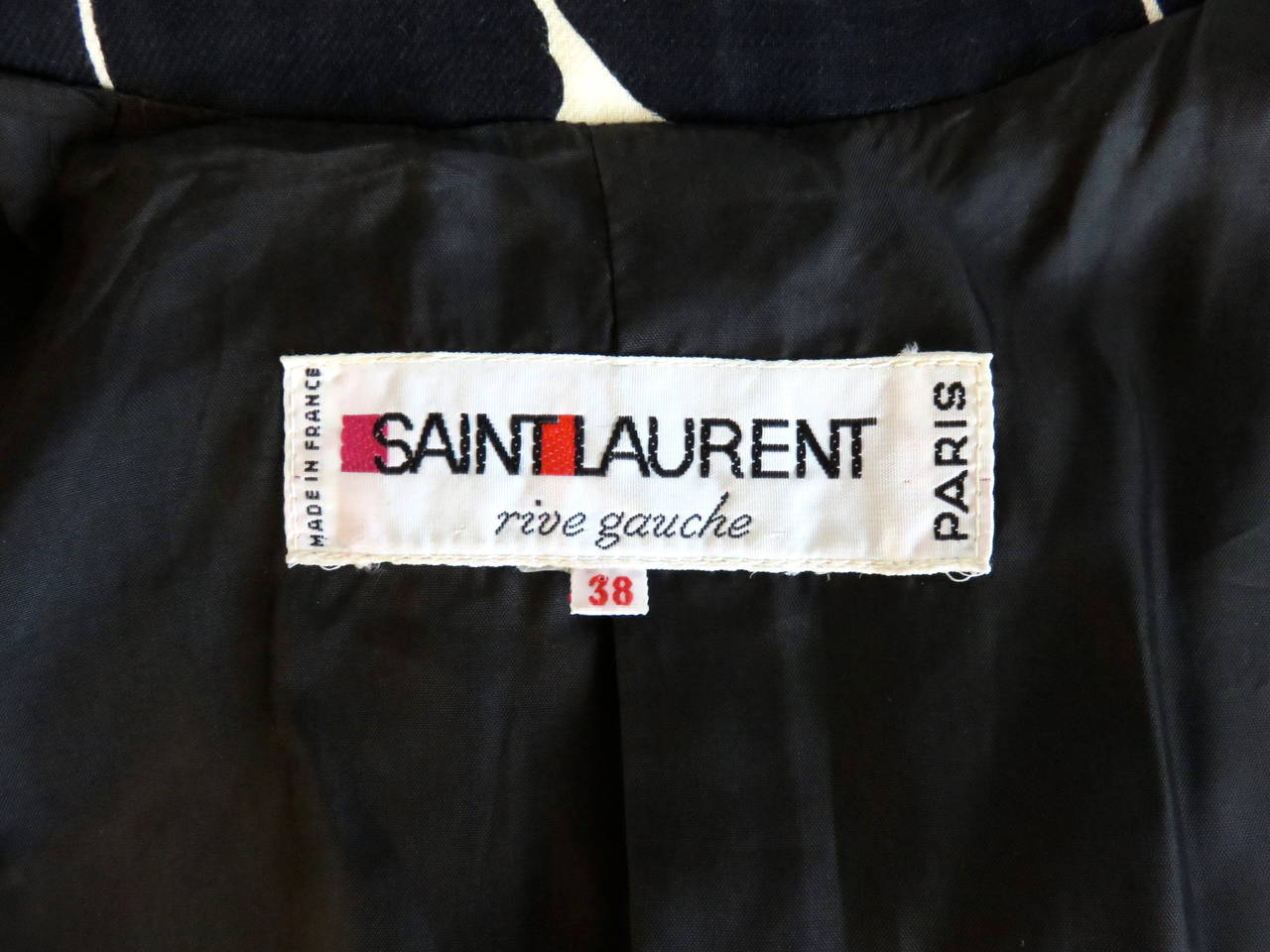 1970's YVES SAINT LAURENT Black & white stroller jacket YSL For Sale 2