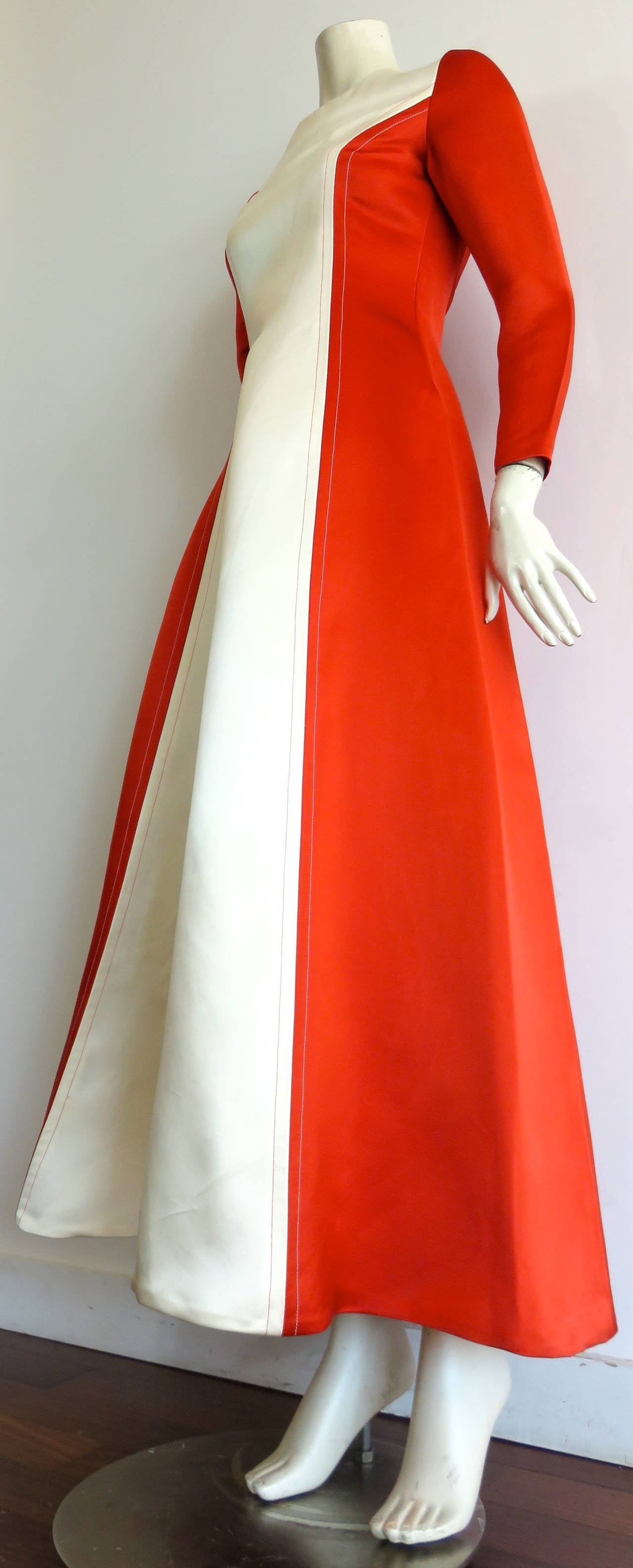1970's BILL BLASS Silk satin evening gown dress For Sale 3