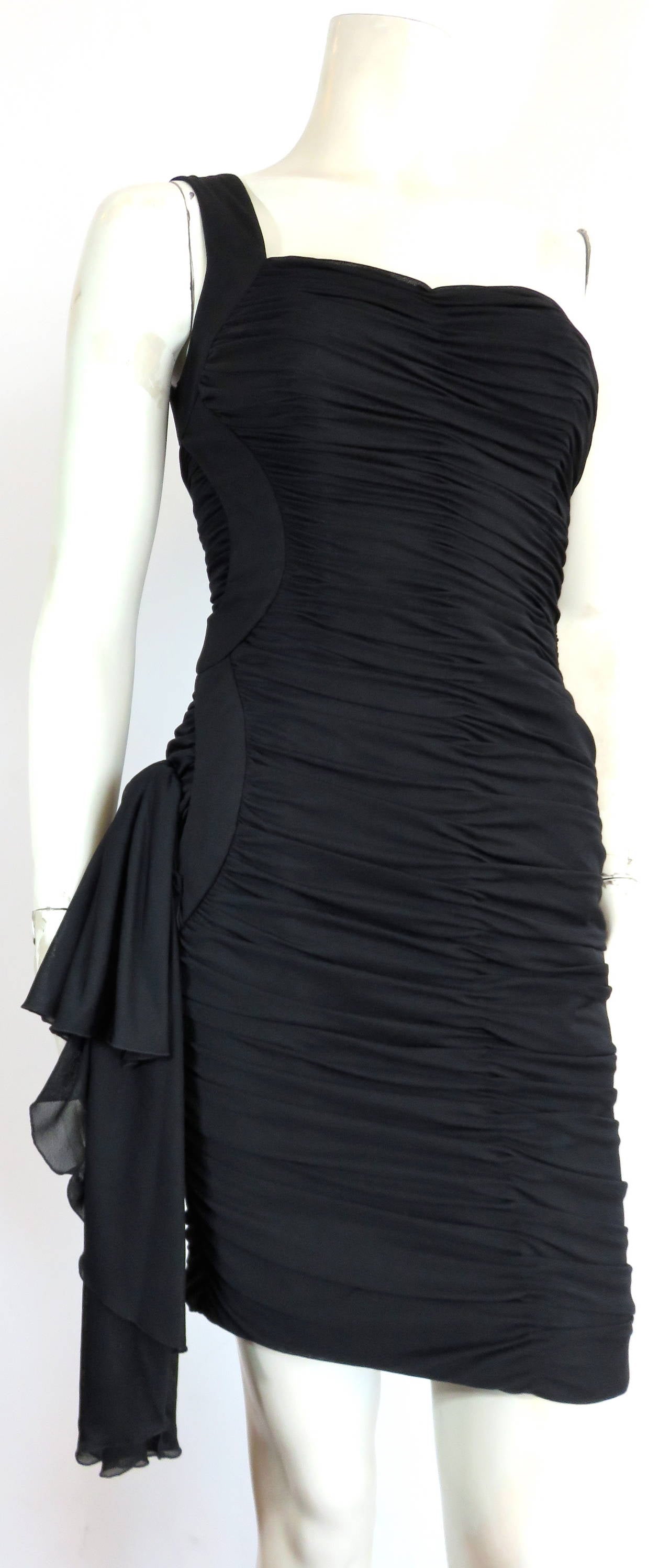 Women's 1980's LORIS AZZARO 'Three ring' ruché cocktail dress For Sale