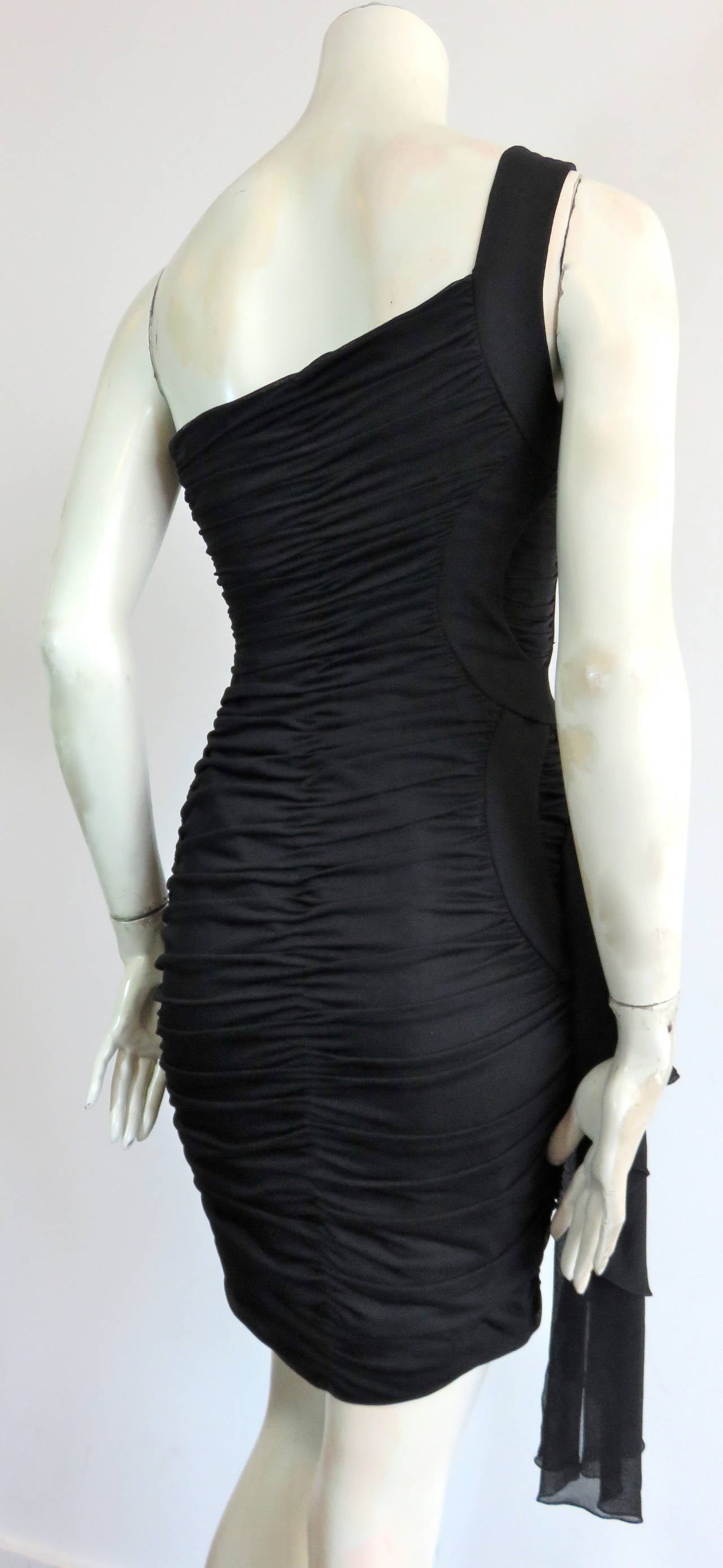 1980's LORIS AZZARO 'Three ring' ruché cocktail dress For Sale 3