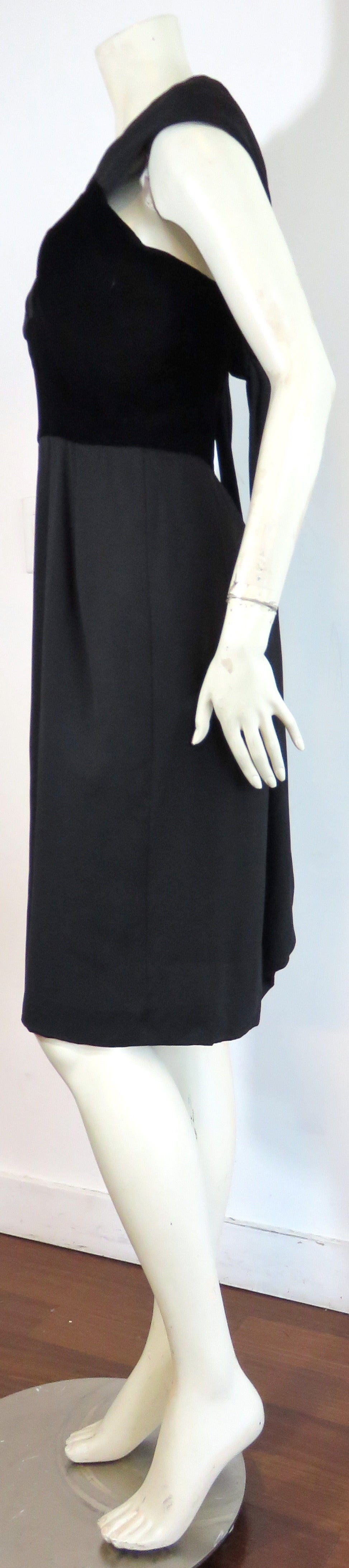 1960's LUIS ESTEVEZ Crepe & velvet cocktail dress For Sale 2