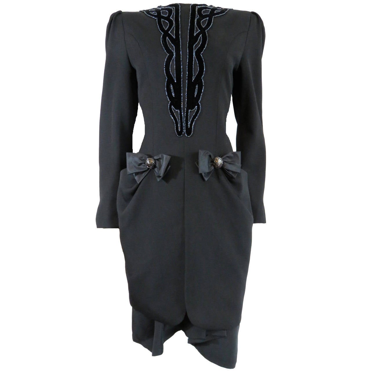 1980's NINA RICCI Black cocktail dress with velvet appliqué & beading For Sale