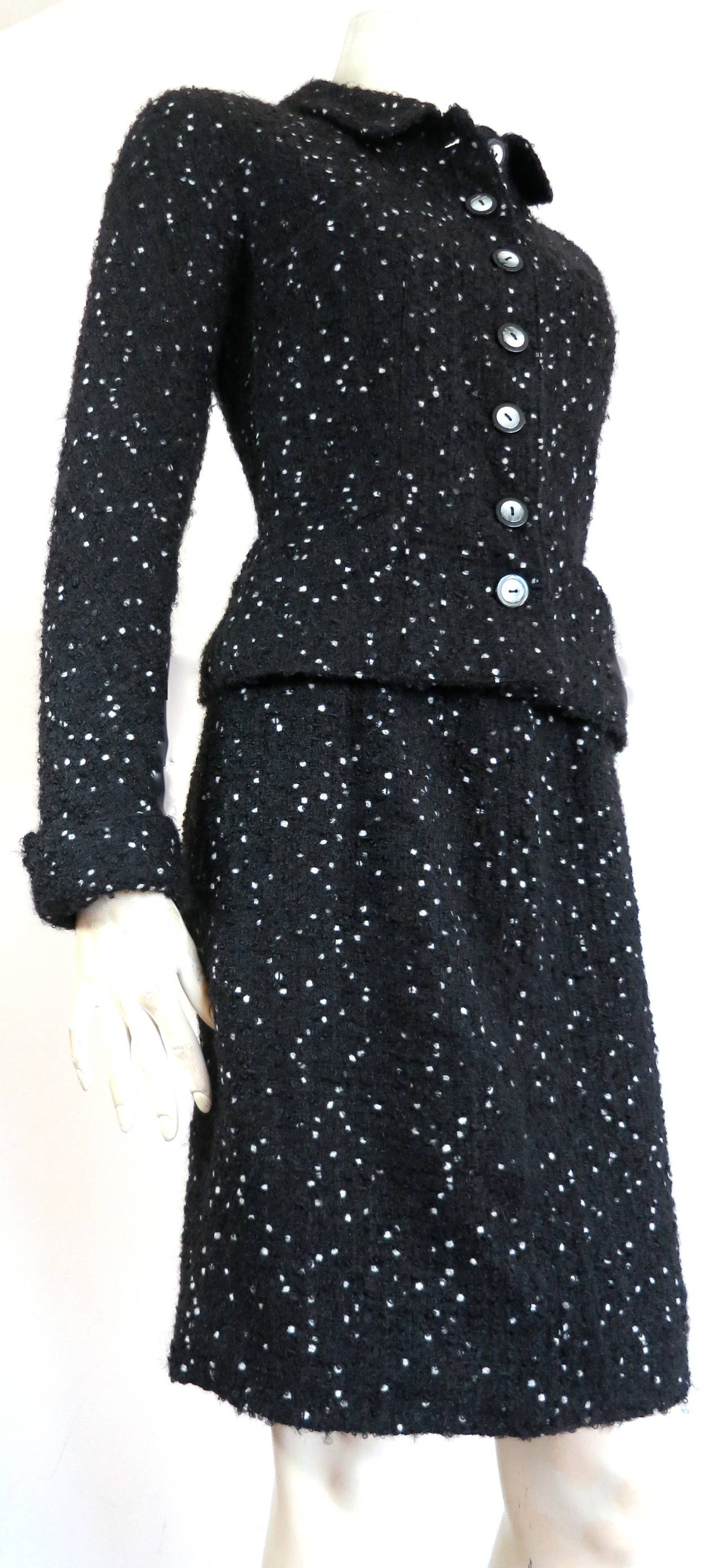 1980's VALENTINO Confetti bouclé 2pc. skirt suit For Sale 1