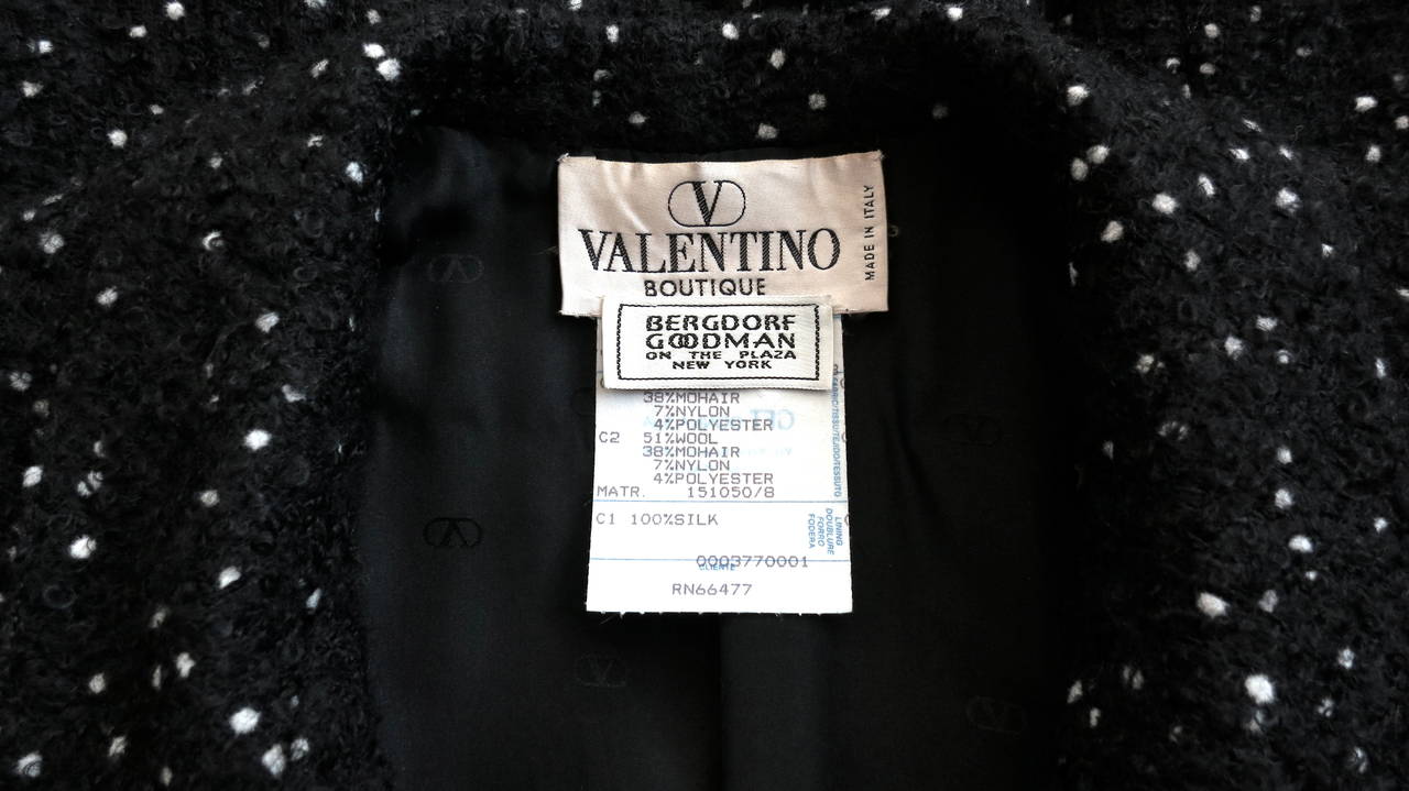 1980's VALENTINO Confetti bouclé 2pc. skirt suit For Sale 5