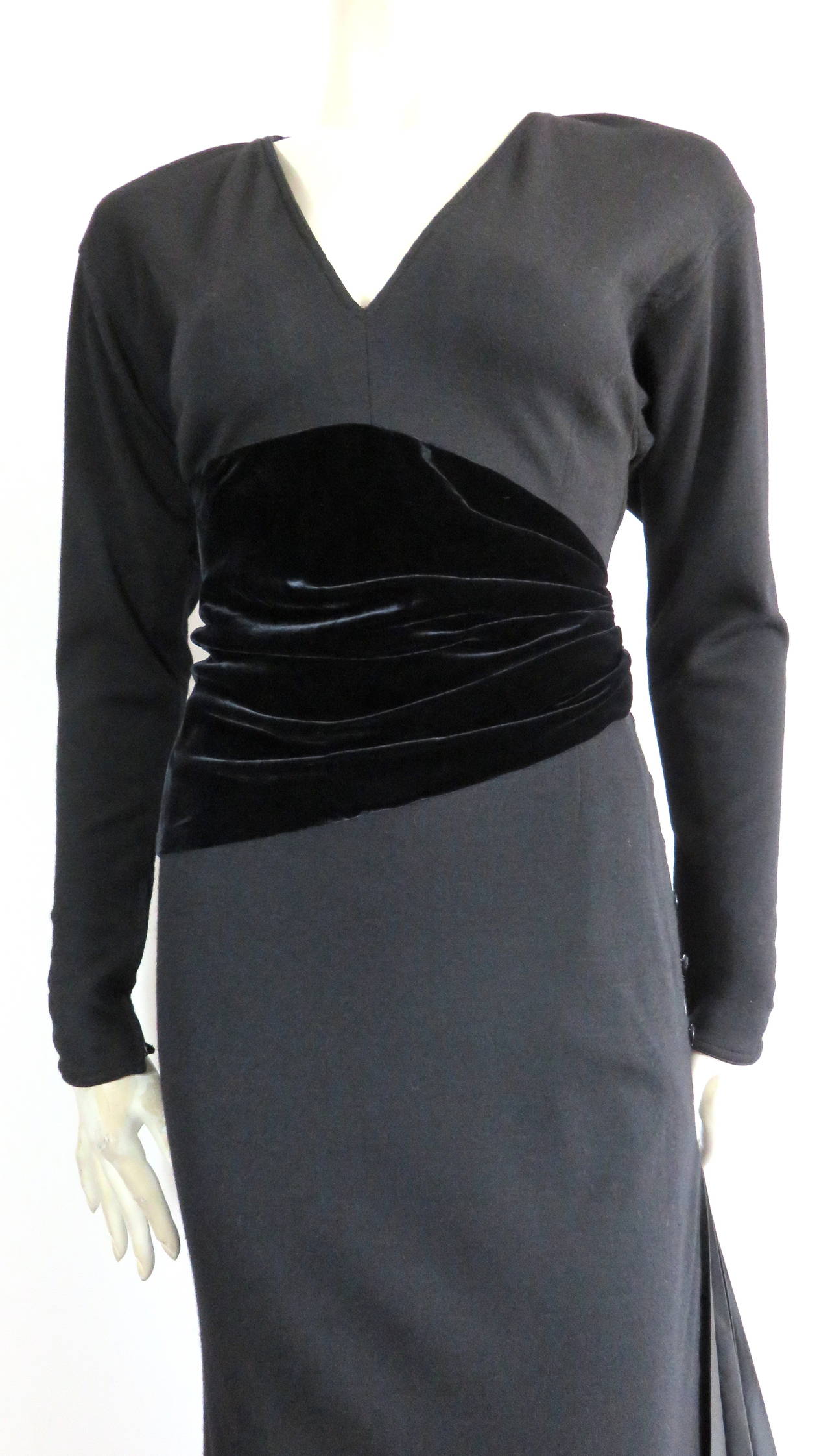 1980's EMANUEL UNGARO Black evening dress For Sale 3