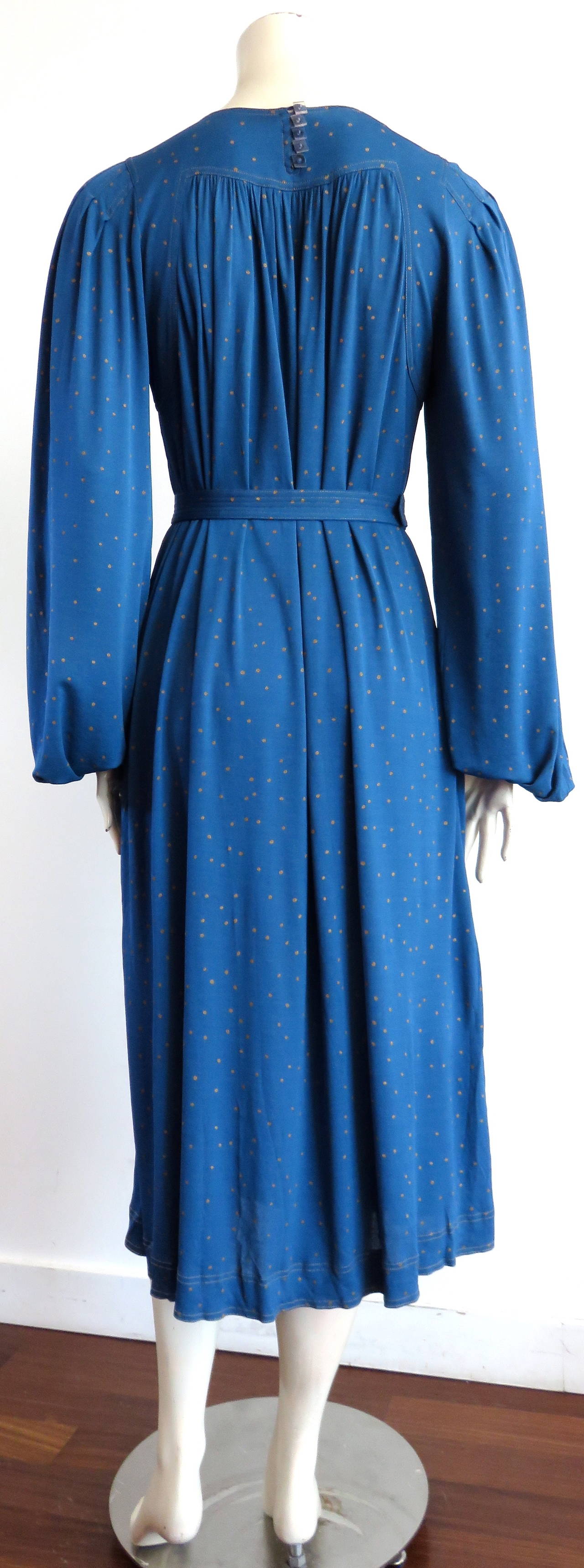 Women's 1970's JEAN MUIR Belted dress with provenance For Sale