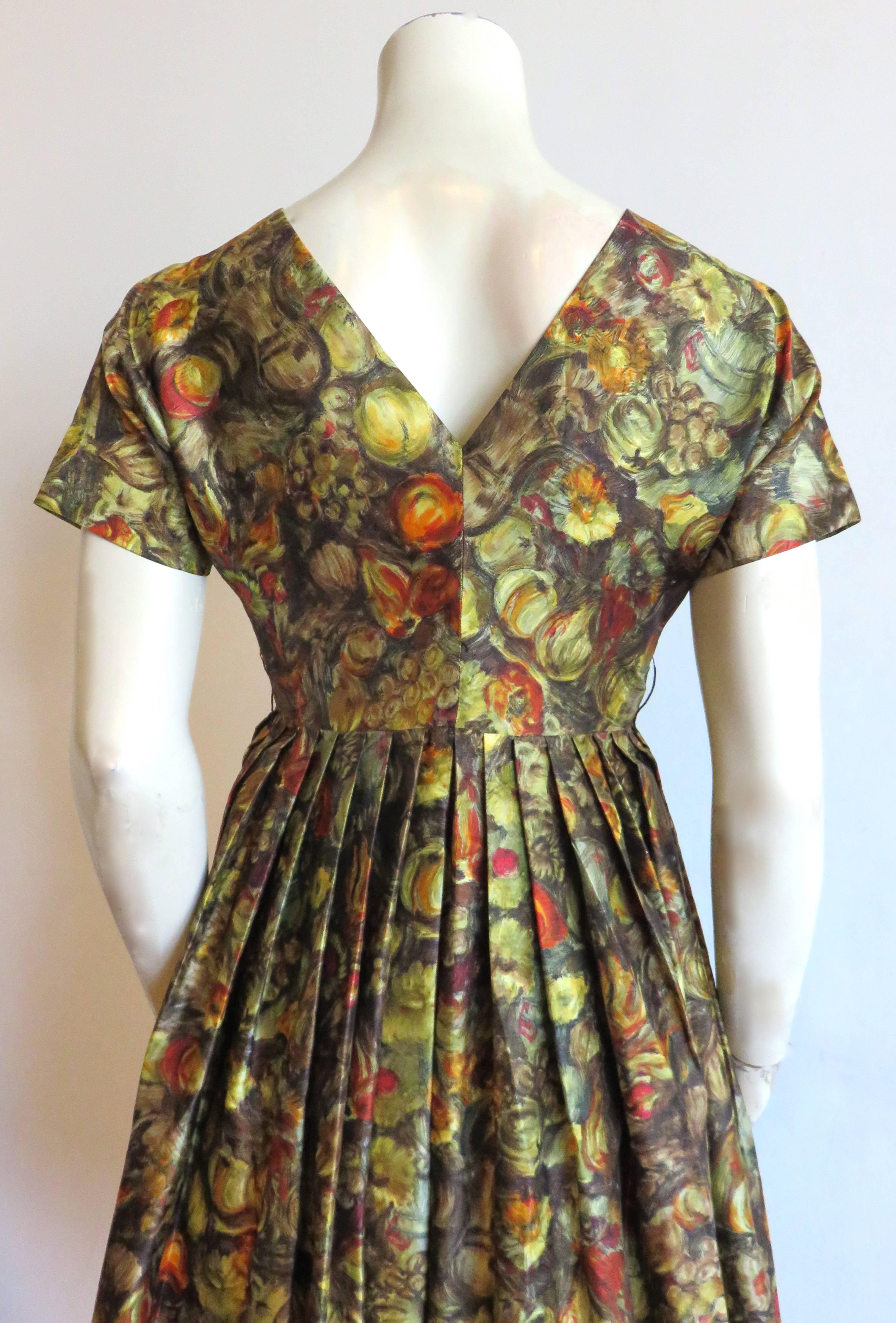1940's CLAIRE McCARDELL Silk cocktail dress For Sale 2