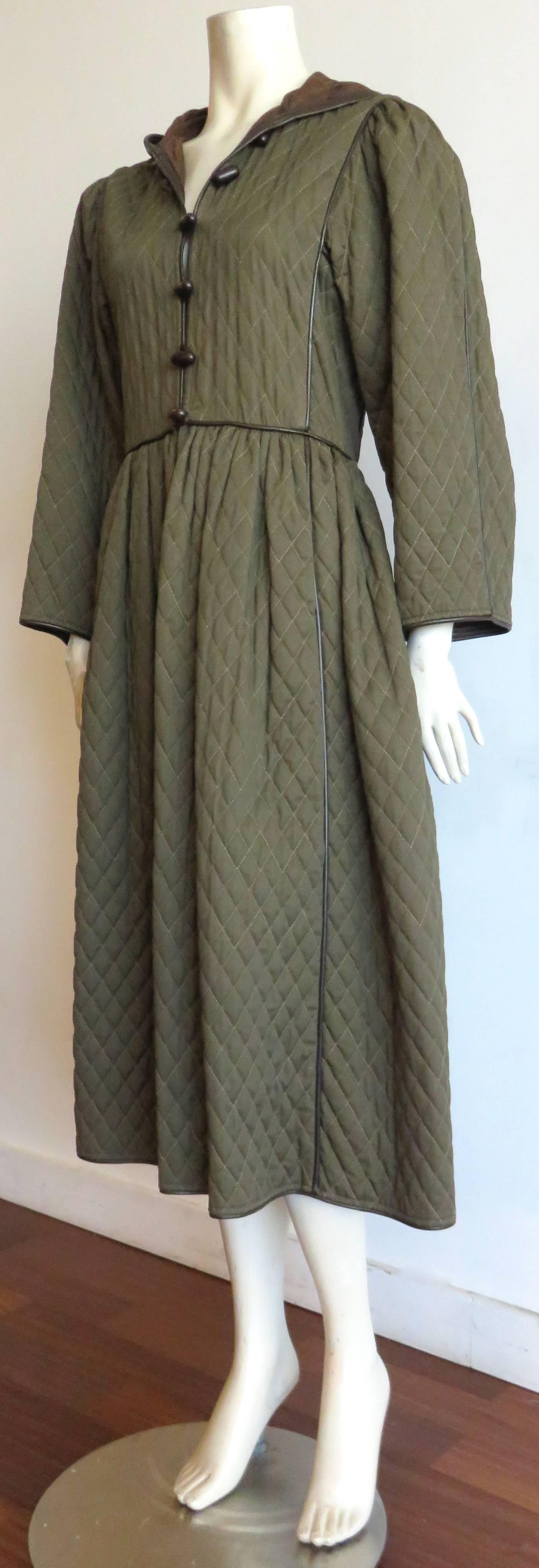 1970's SAINT LAURENT Iconic quilted coat dress For Sale 1