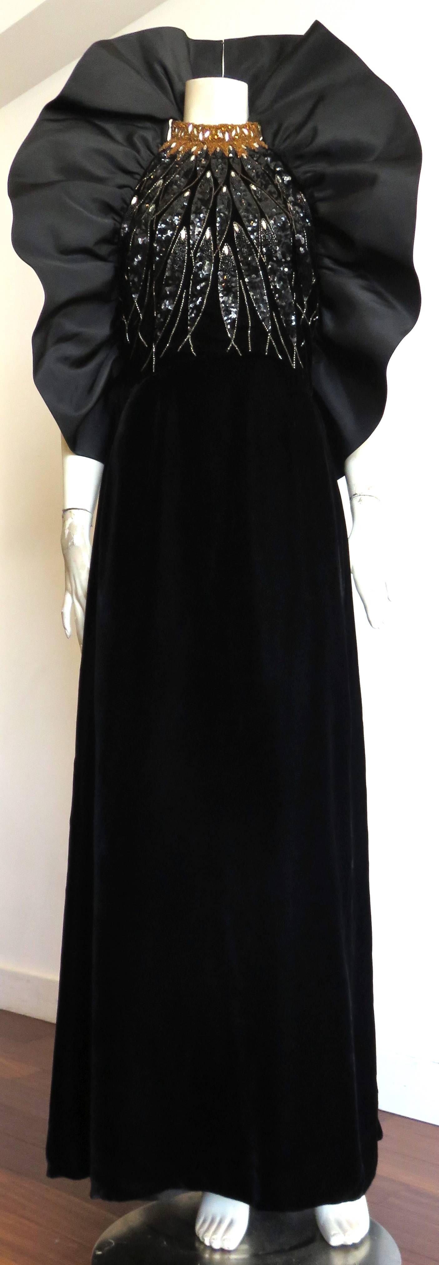 1980's PAUL-LOUIS ORRIER Embellished silk evening gown dress In Excellent Condition For Sale In Newport Beach, CA