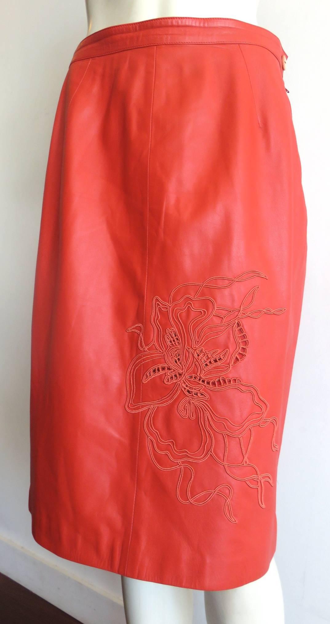 Women's 1980's LOEWE MADRID Embroidered lambskin leather skirt suit For Sale