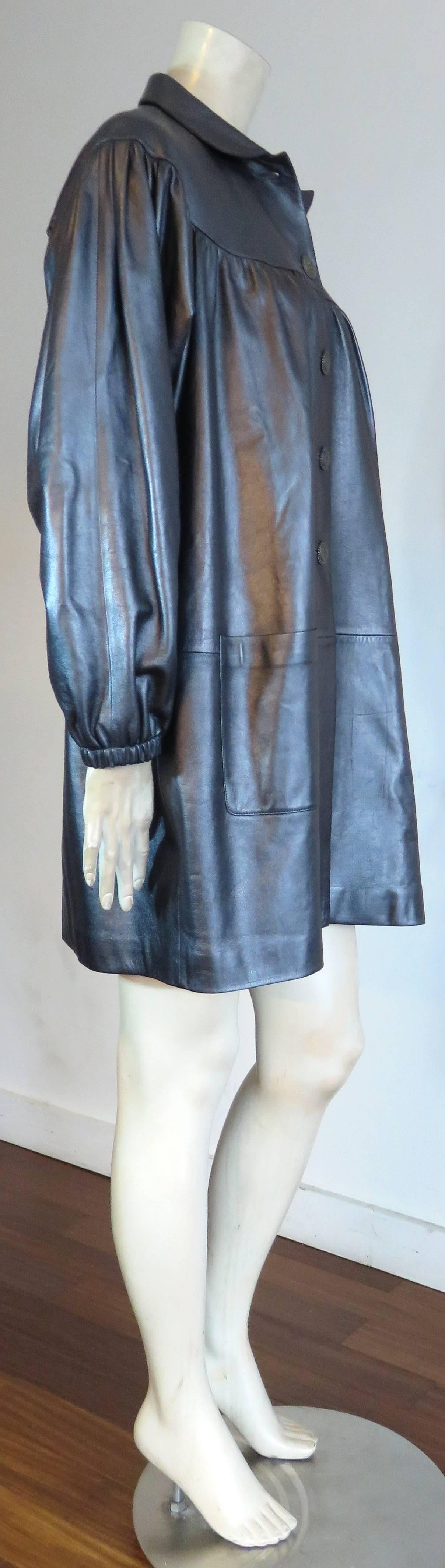 CHANEL PARIS Pewter lambskin leather coat - worn once In Excellent Condition For Sale In Newport Beach, CA