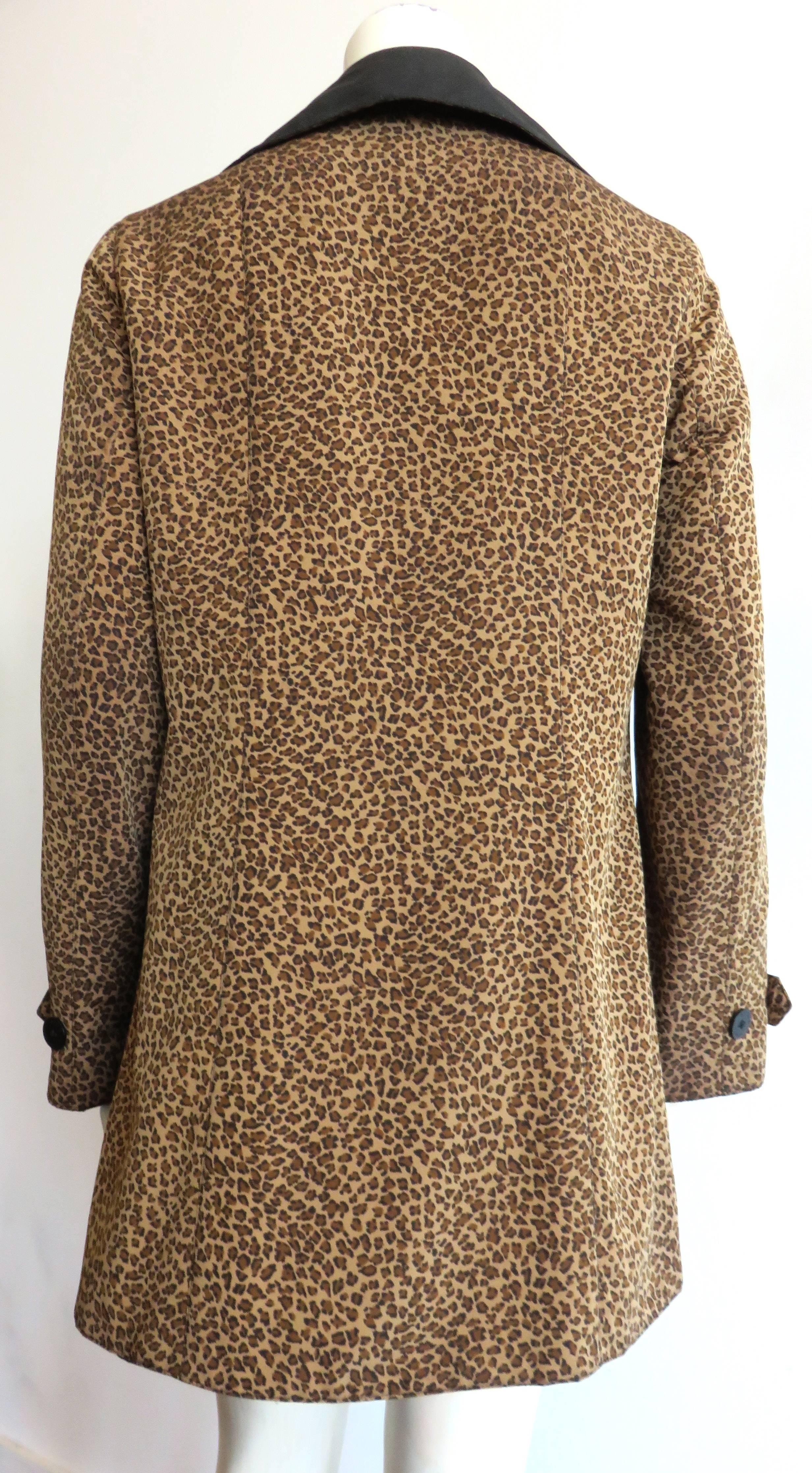 1990's BOTTEGA VENETA Leopard print raincoat  For Sale 3