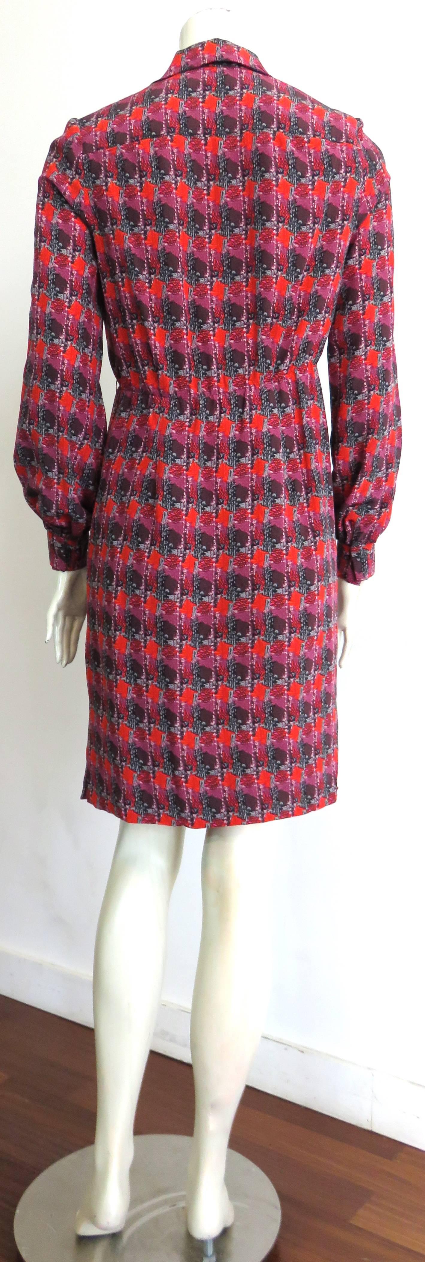 1970's YVES SAINT LAURENT Printed silk dress For Sale 1