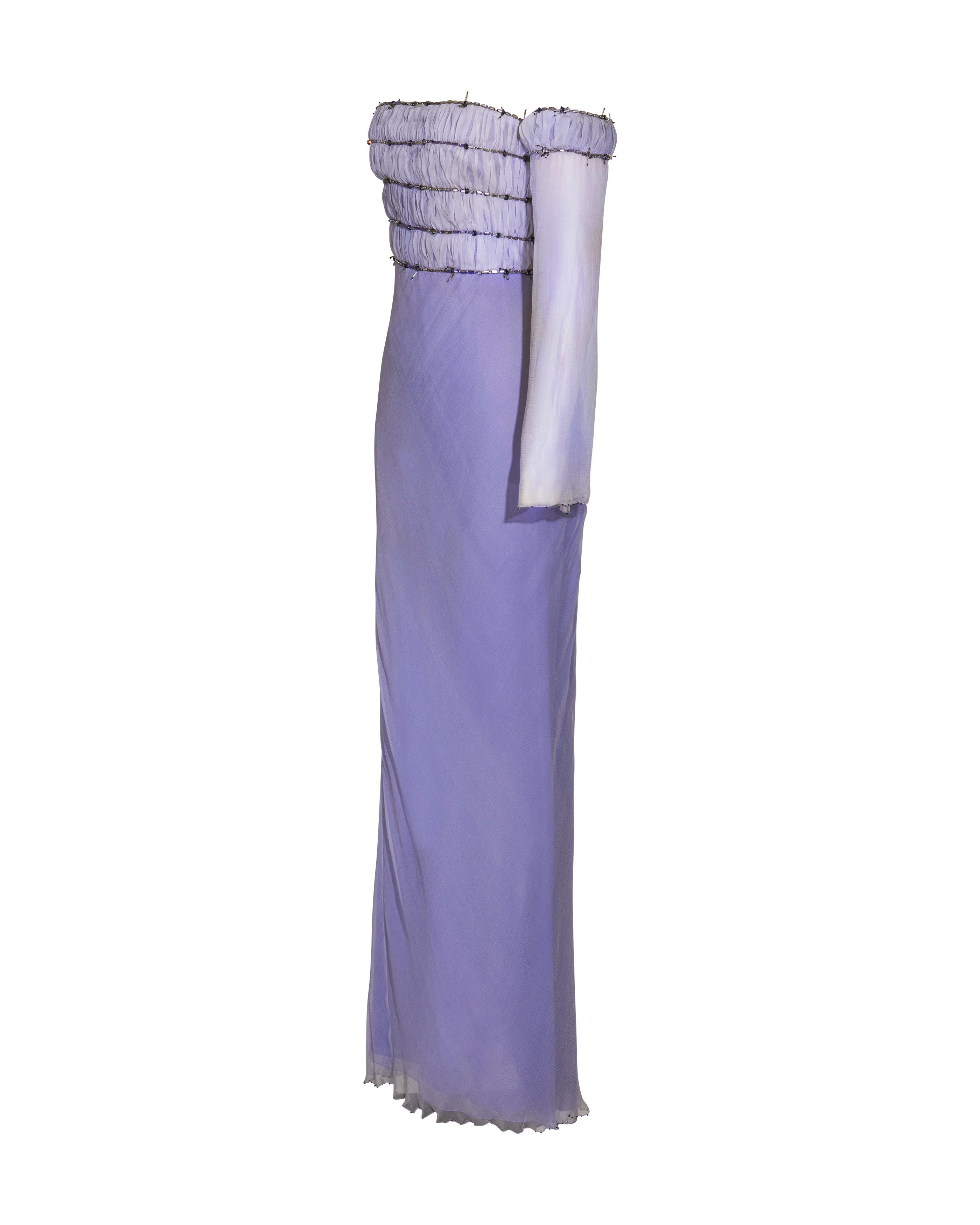 A/W 1998 Gianni Versace Purple Strapless One-Shoulder 'Barbed Wire' Gown In Excellent Condition In North Hollywood, CA